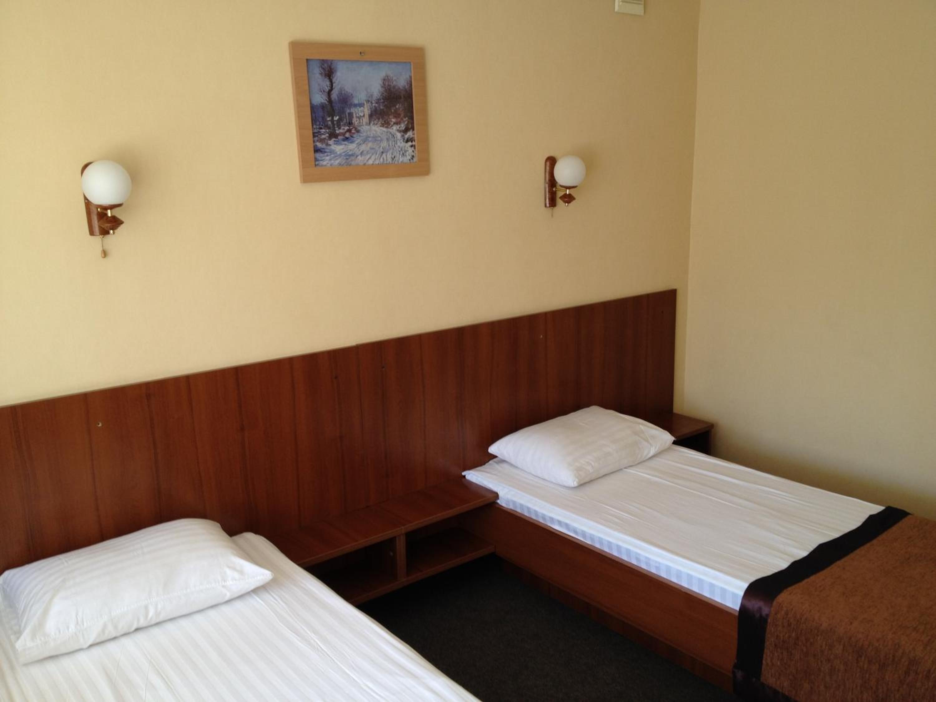 Standard Twin Room photo 3