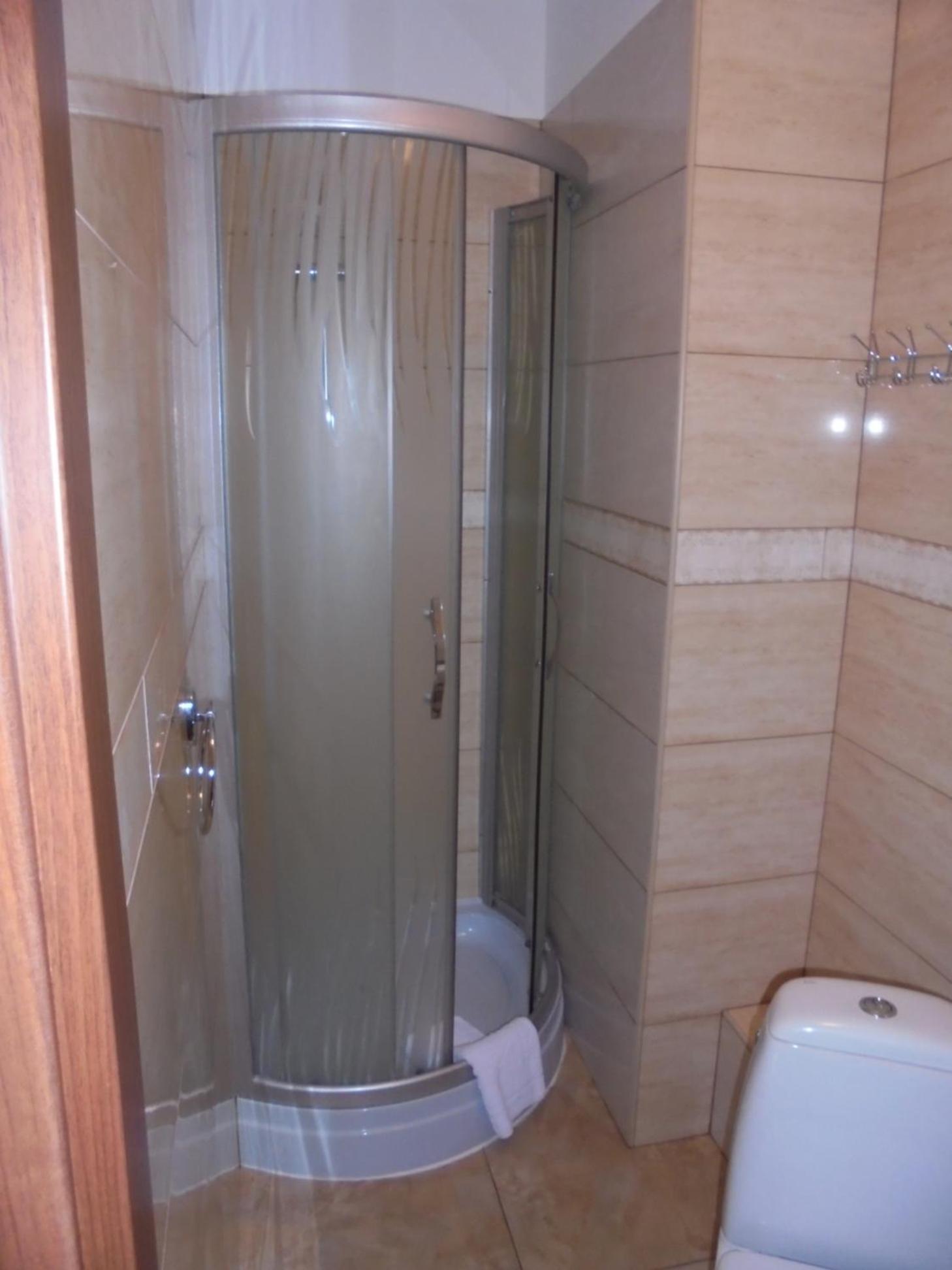 Standard Double Room - Photo 2