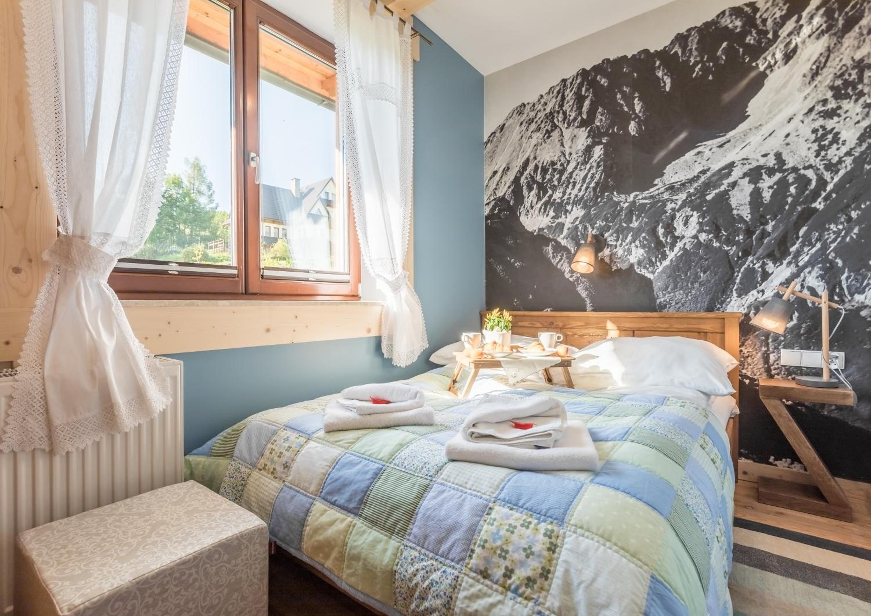One-Bedroom Apartment with Terrace photo 3