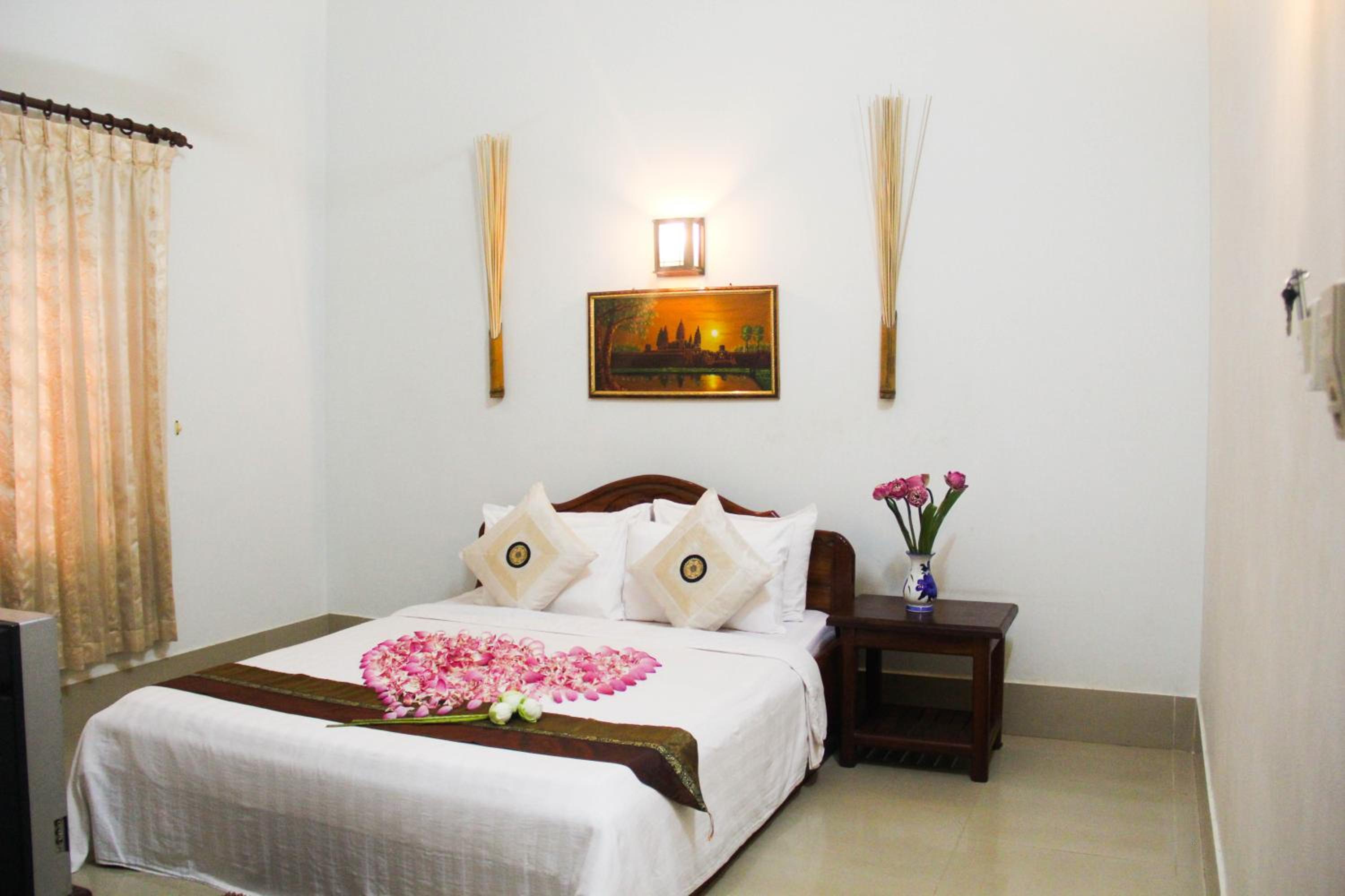 Double Room with Air Conditioning - Photo 4