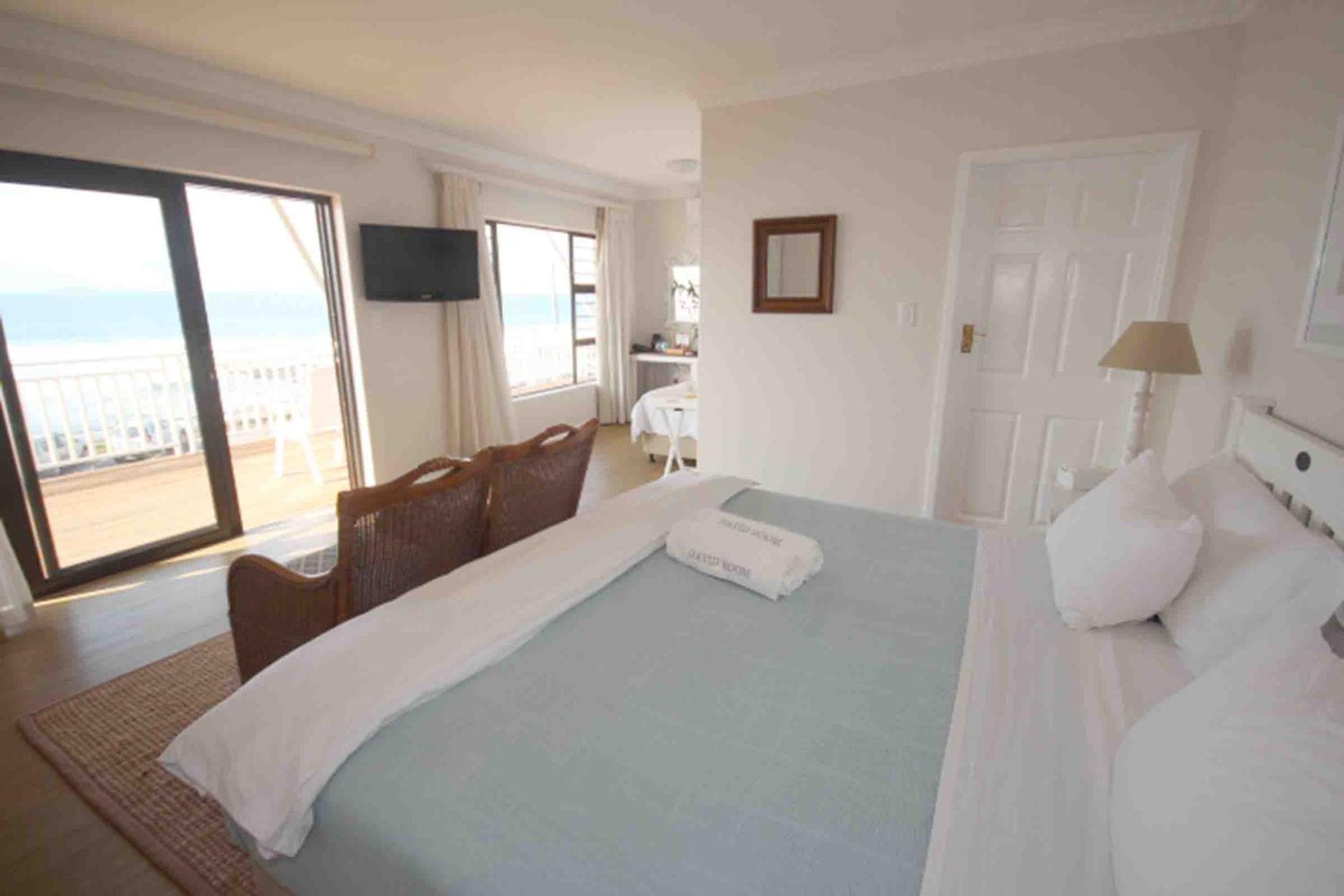 Deluxe Double or Twin Room with Sea View photo 1
