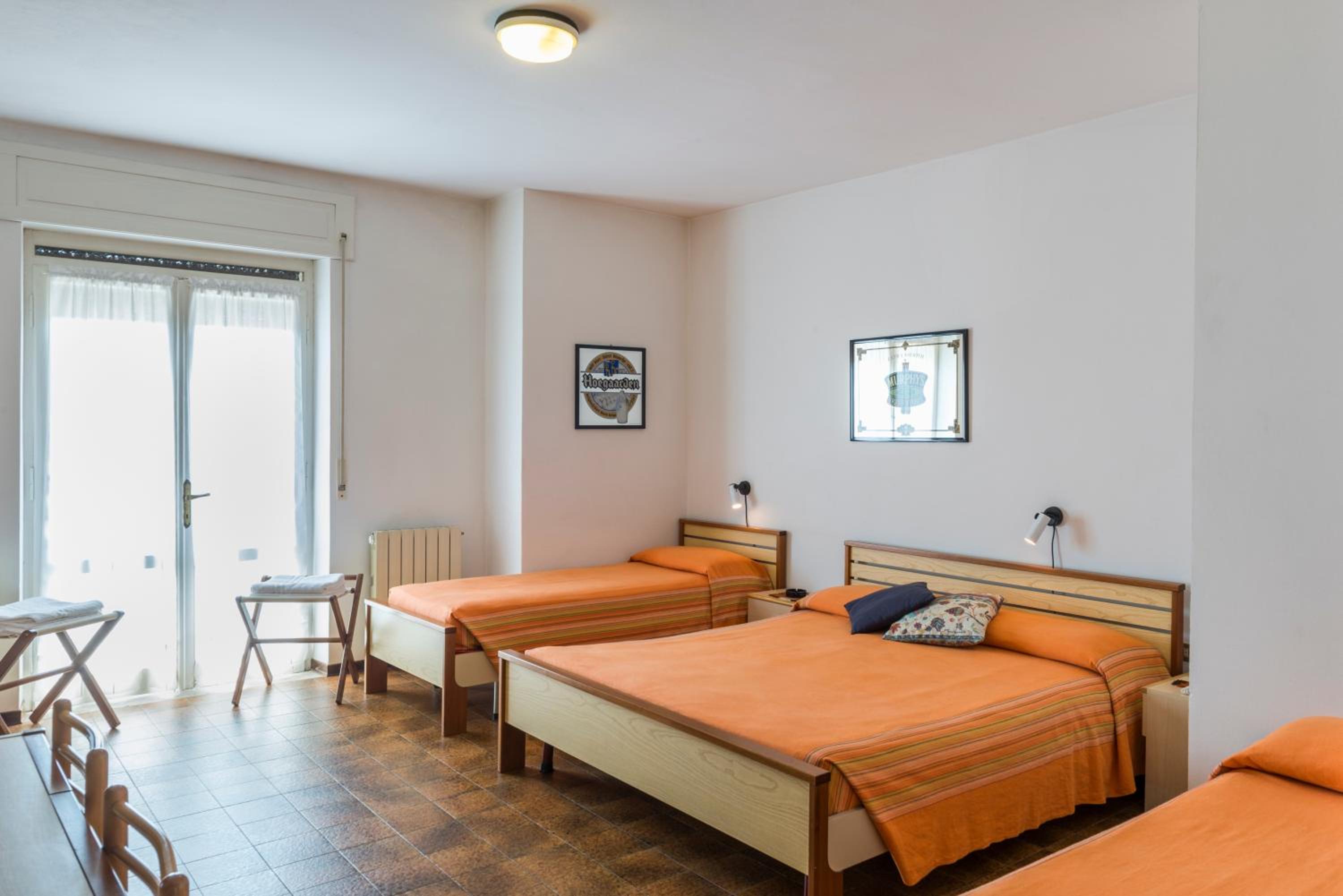 Quadruple Room - Photo 3