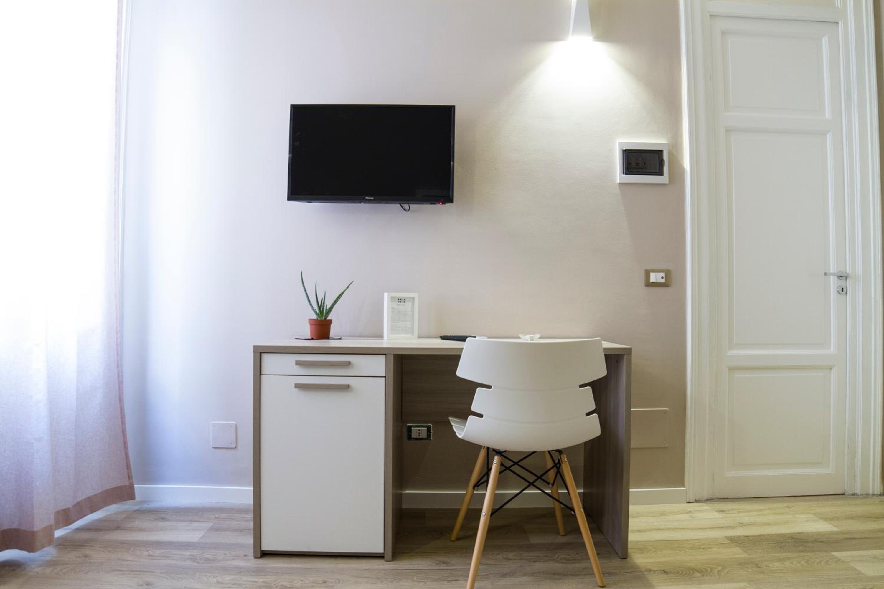 Double or Twin Room with Private Bathroom