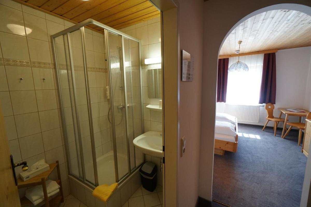 Triple Room - Photo 1