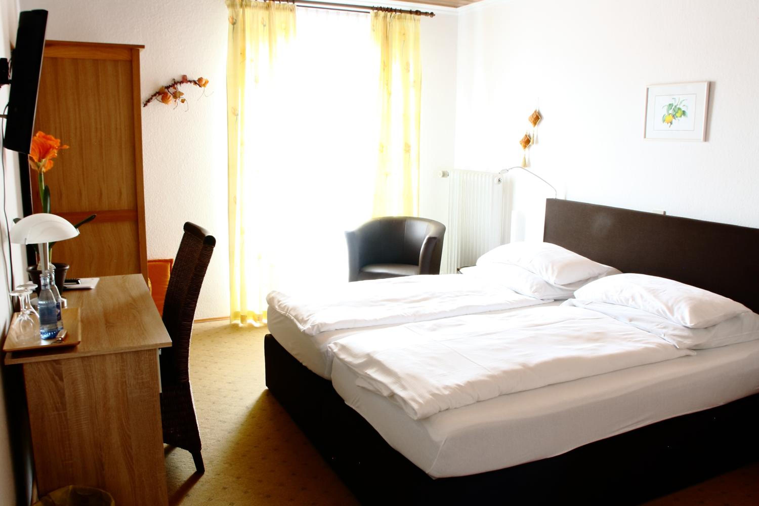 Standard Double Room photo 2