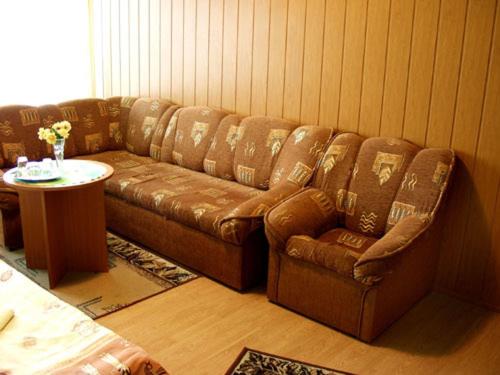 Two-Bedroom Suite (4 Adults) - Photo 3
