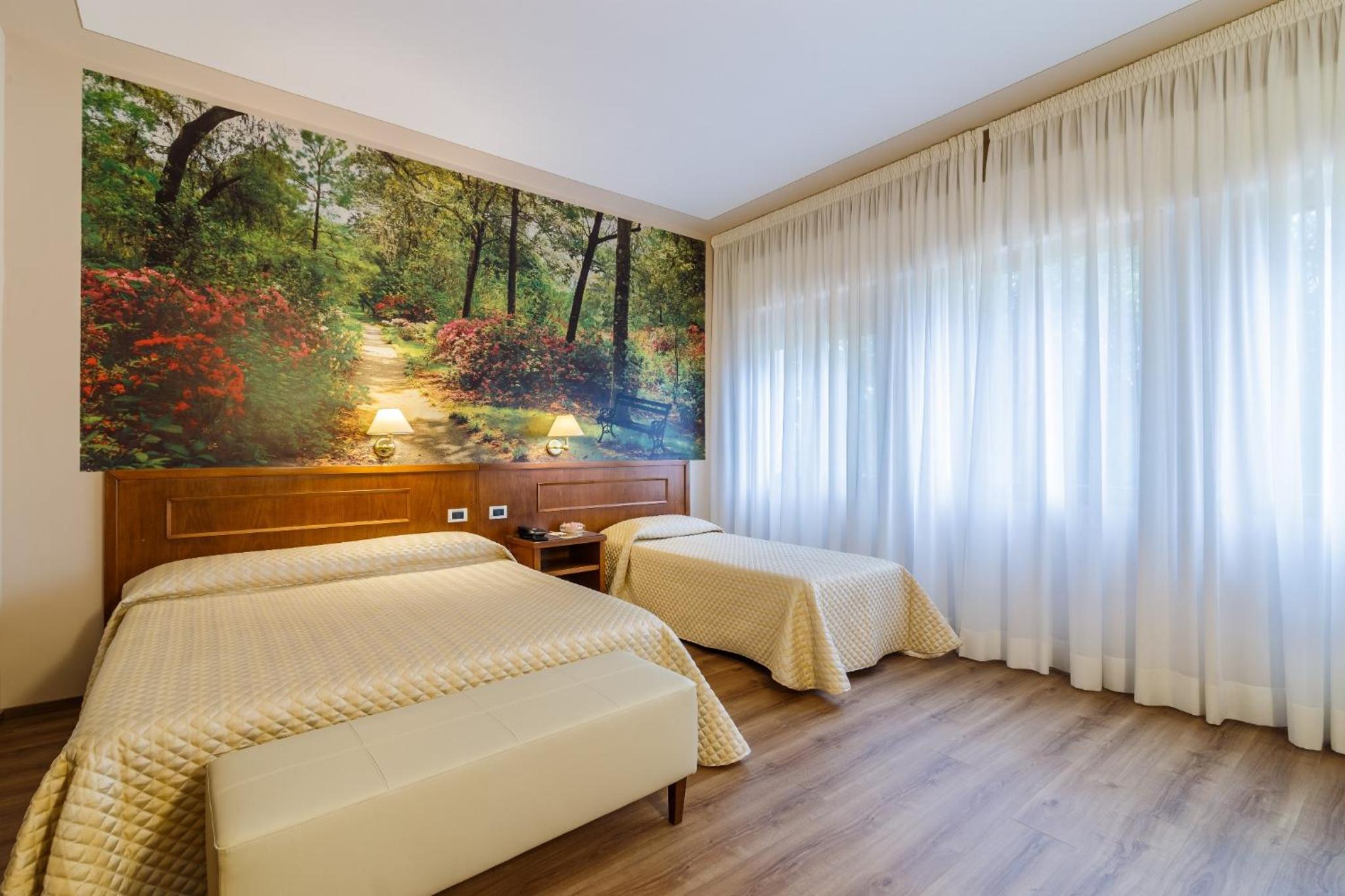 Superior Triple Room - Photo 2
