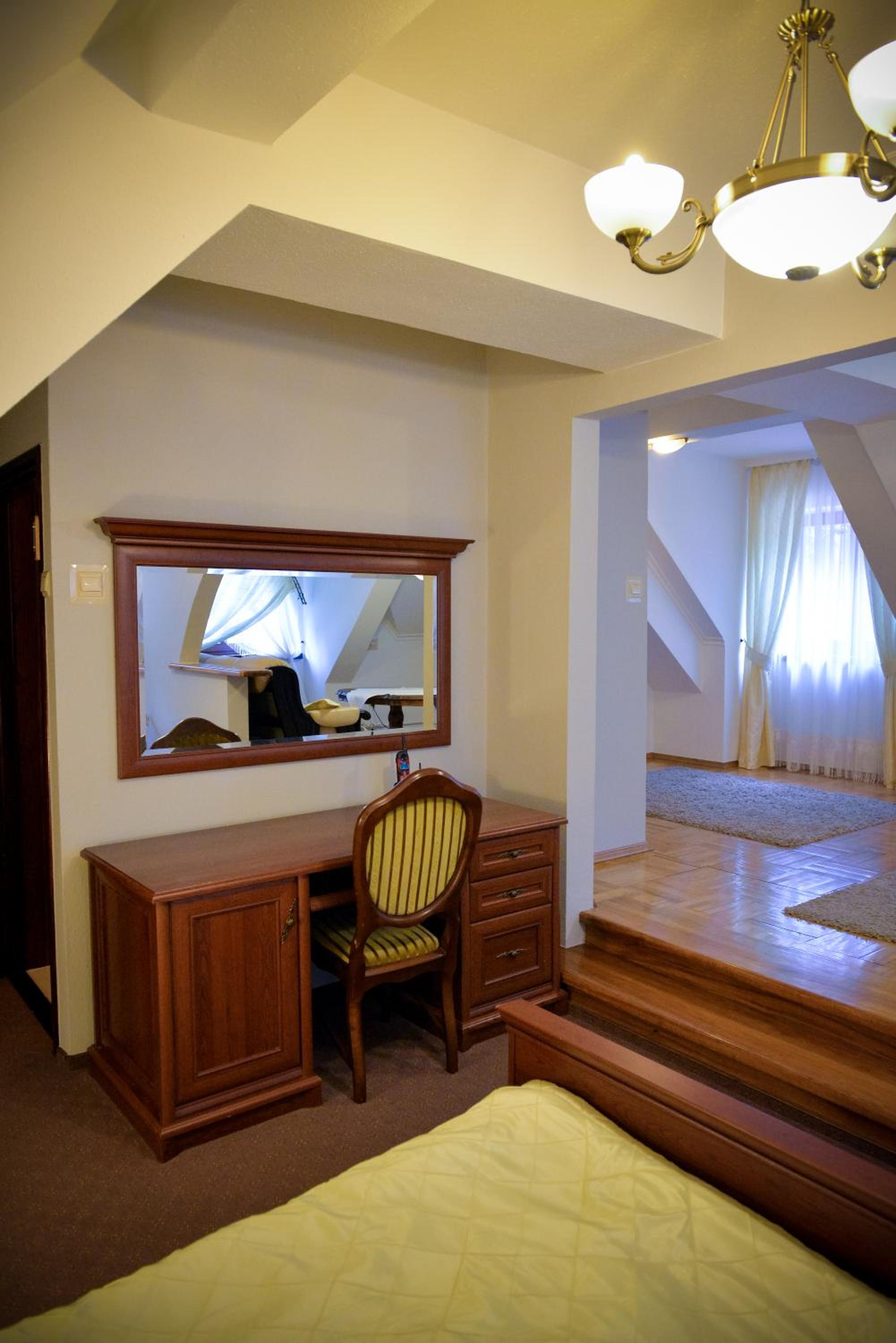 Apartment - Photo 15