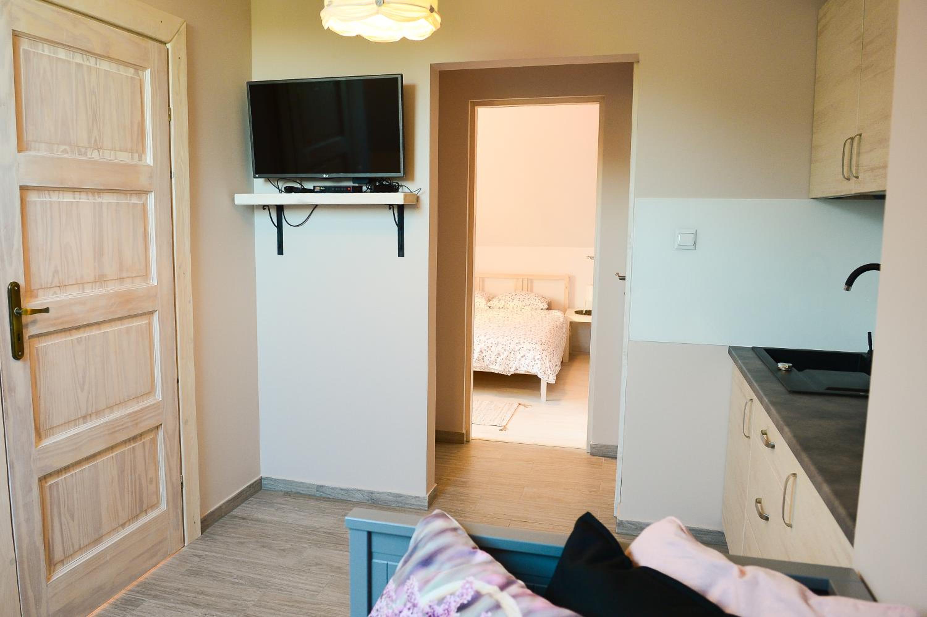 Apartment - Photo 10