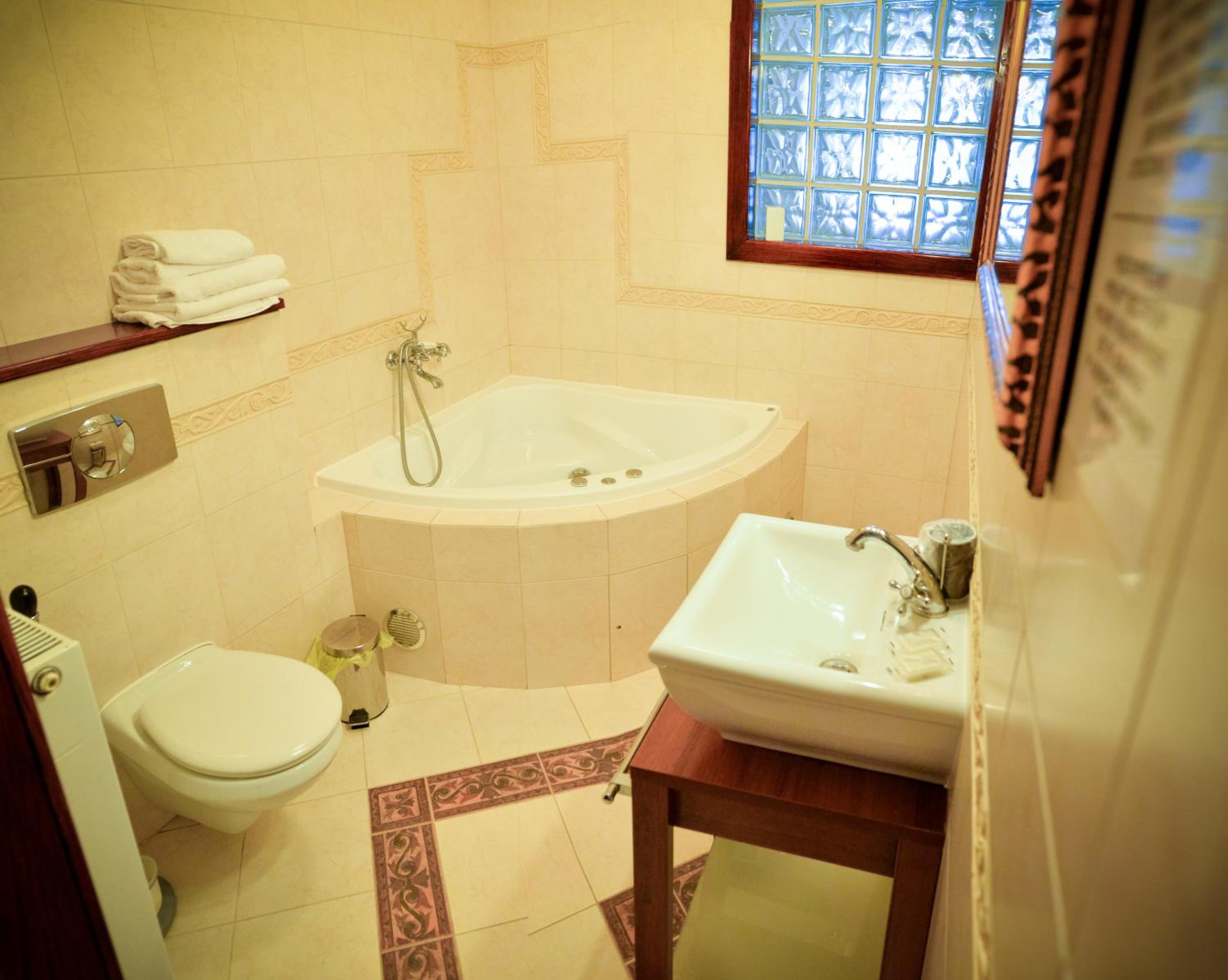 Apartment - Photo 8