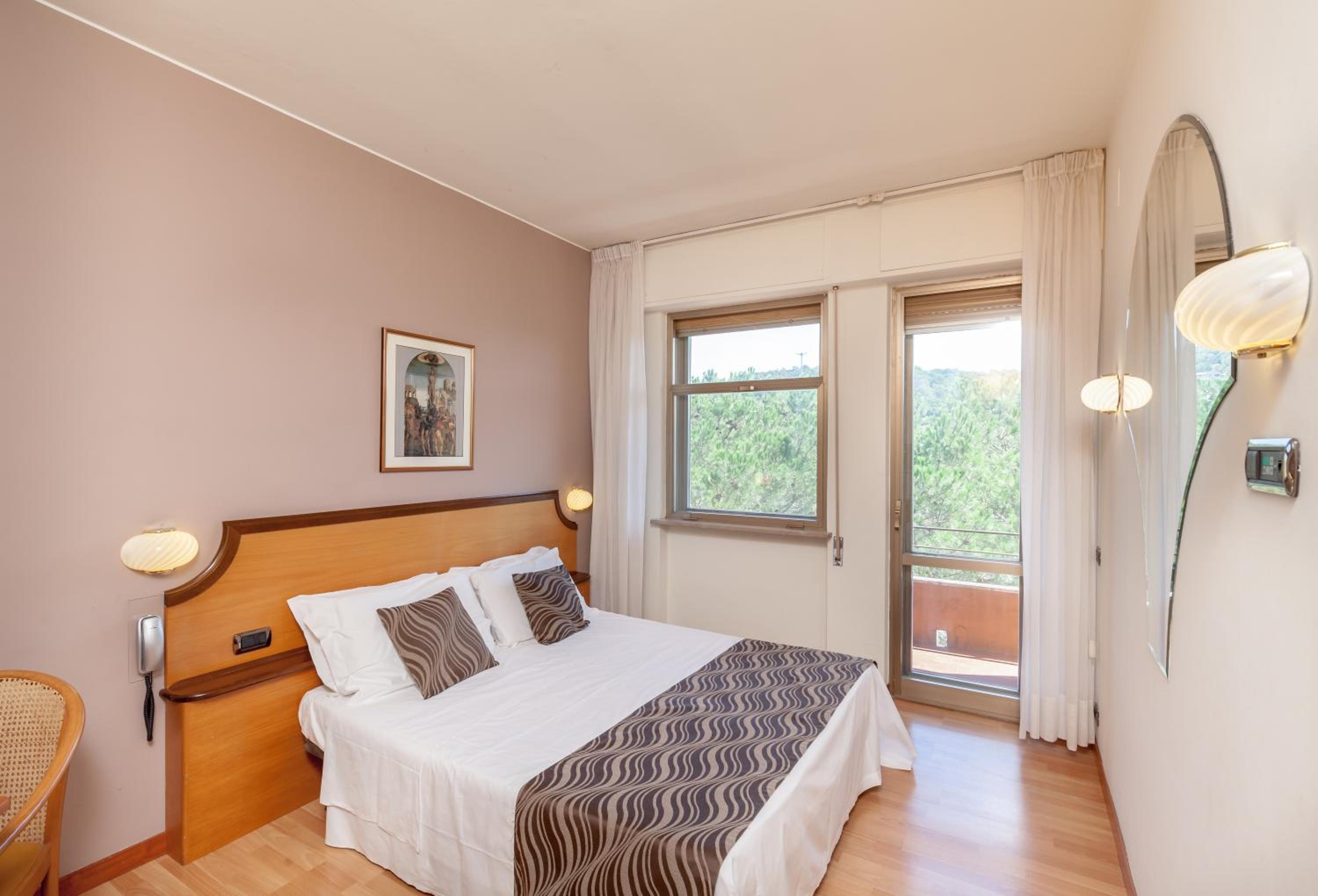 Double or Twin Room photo 1