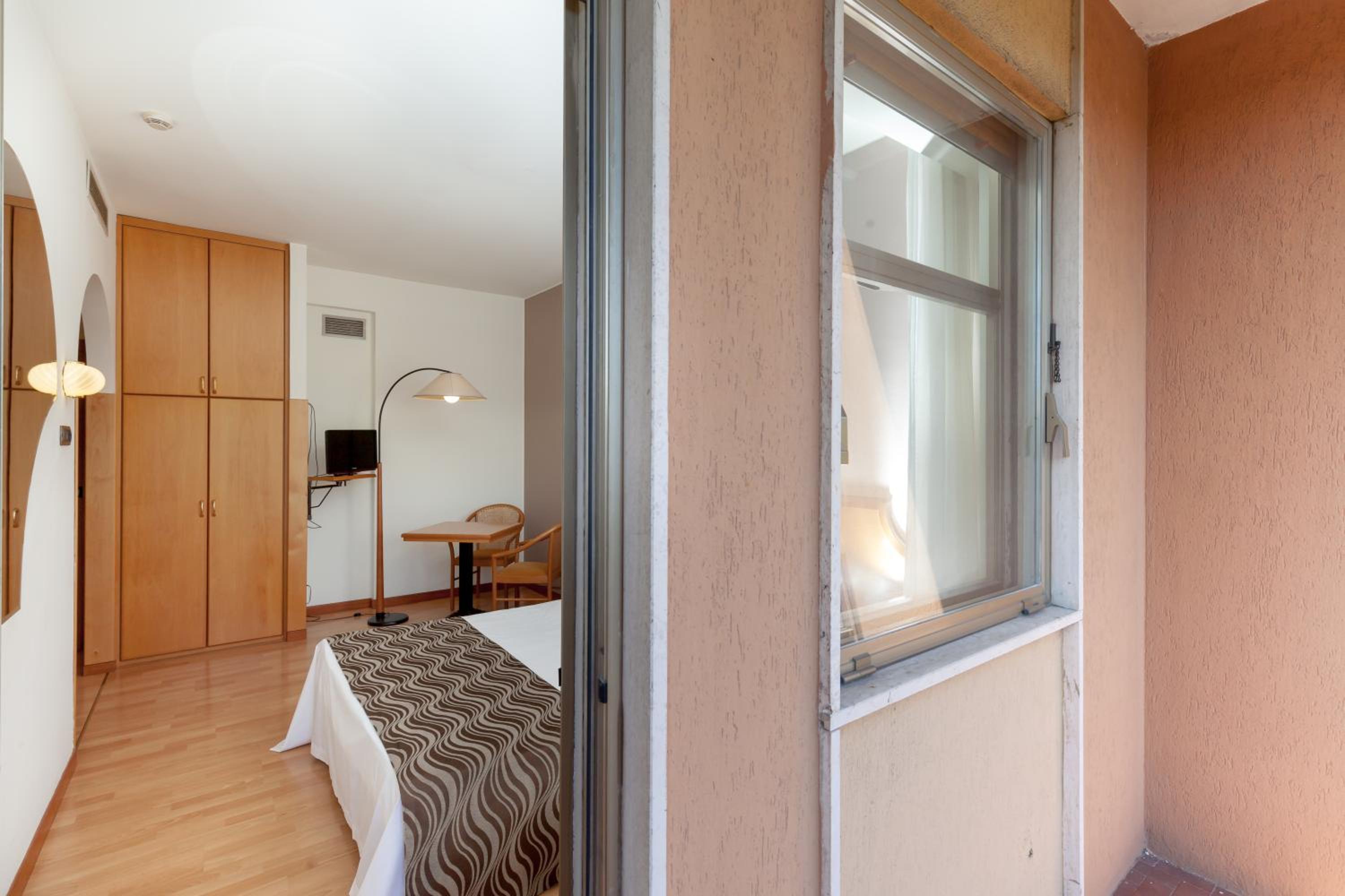 Double or Twin Room photo 2