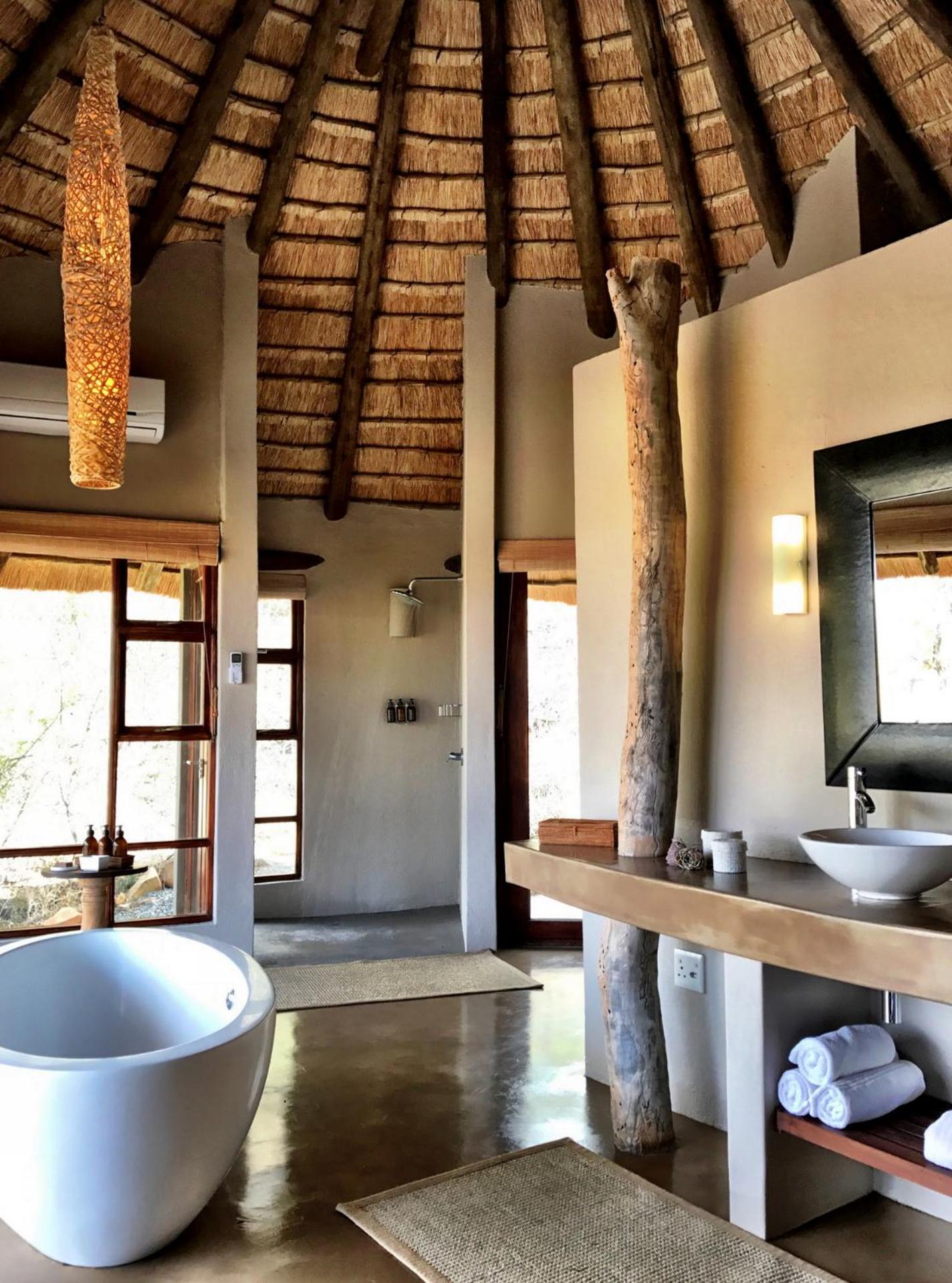 Honeymoon Suite - Safari Package photo 3
