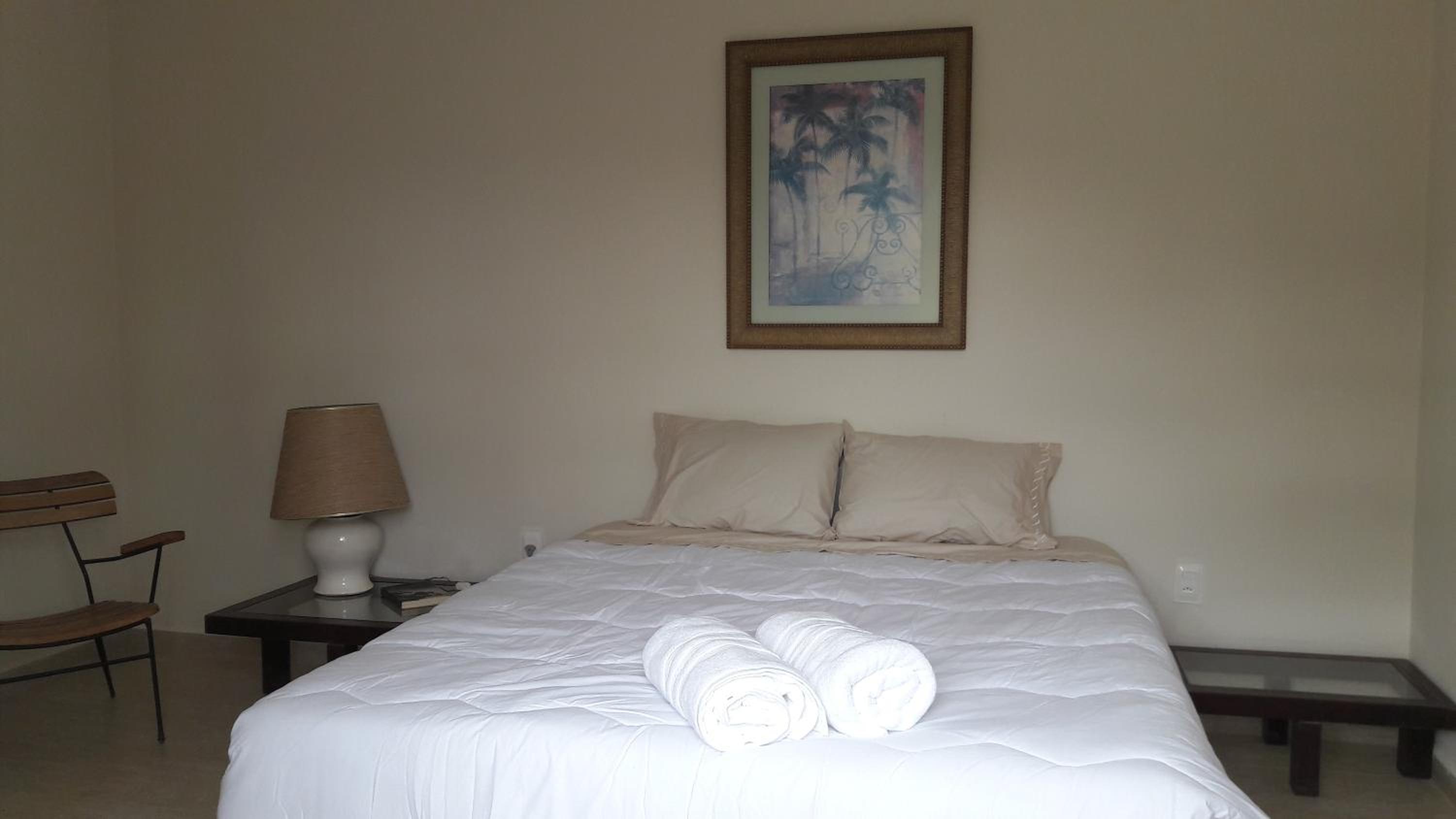 Deluxe Queen Room - Photo 6
