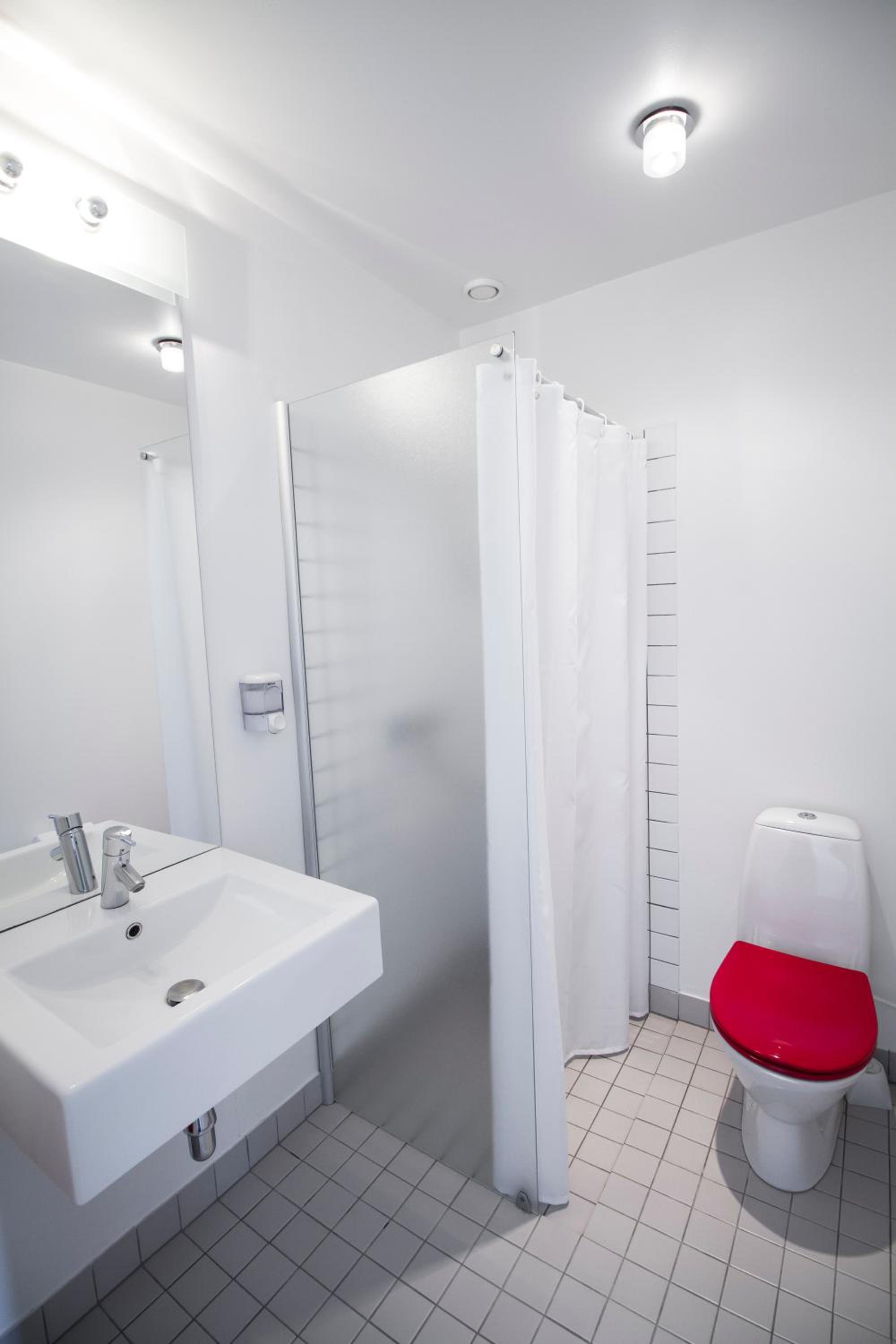 Double or Twin Room - Photo 5