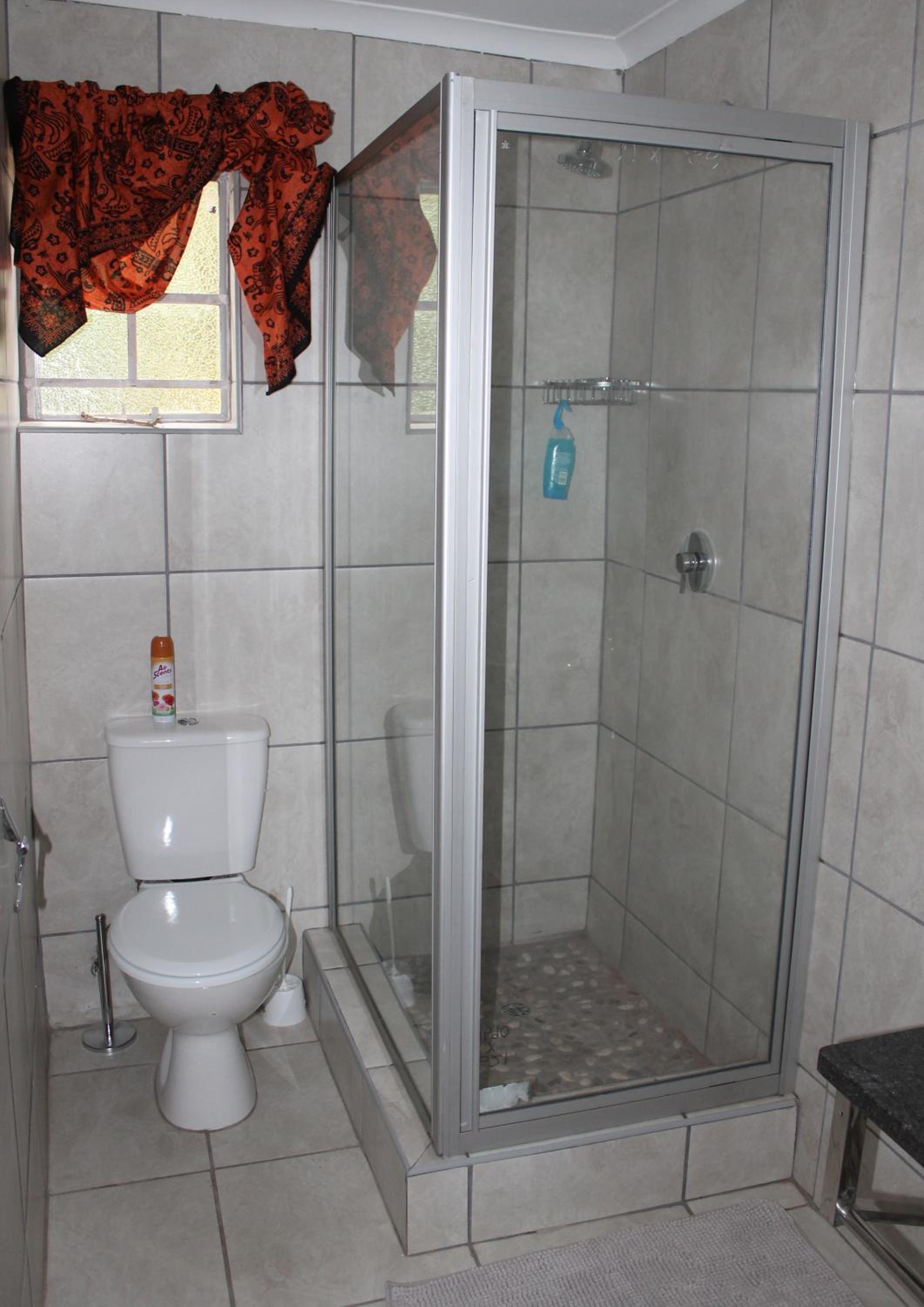 Triple Room - Photo 8