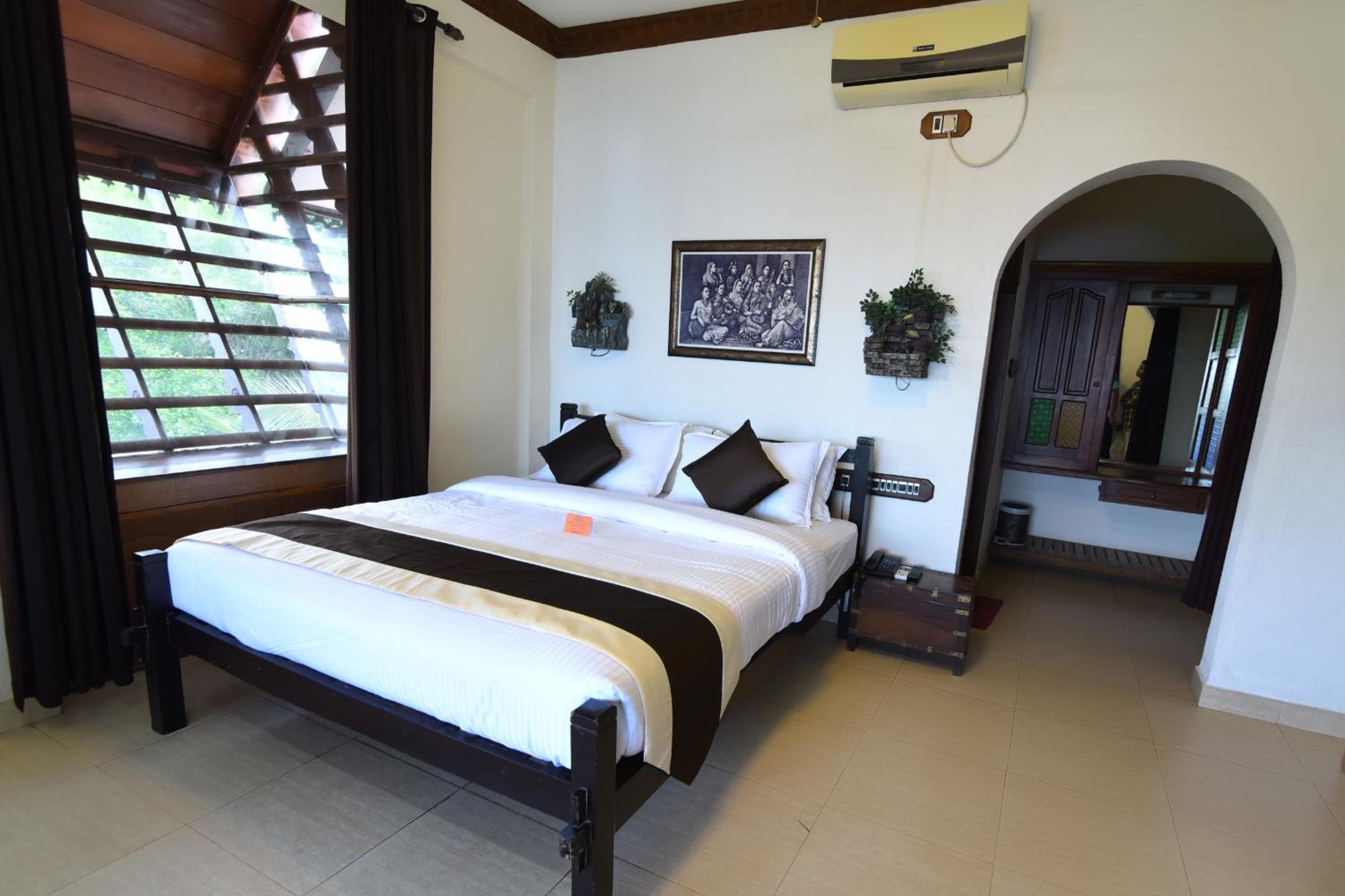 Superior Double or Twin Room with Sea View