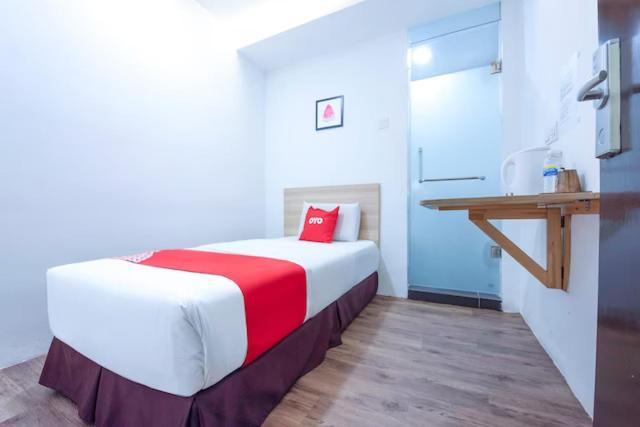 Deluxe Single Room