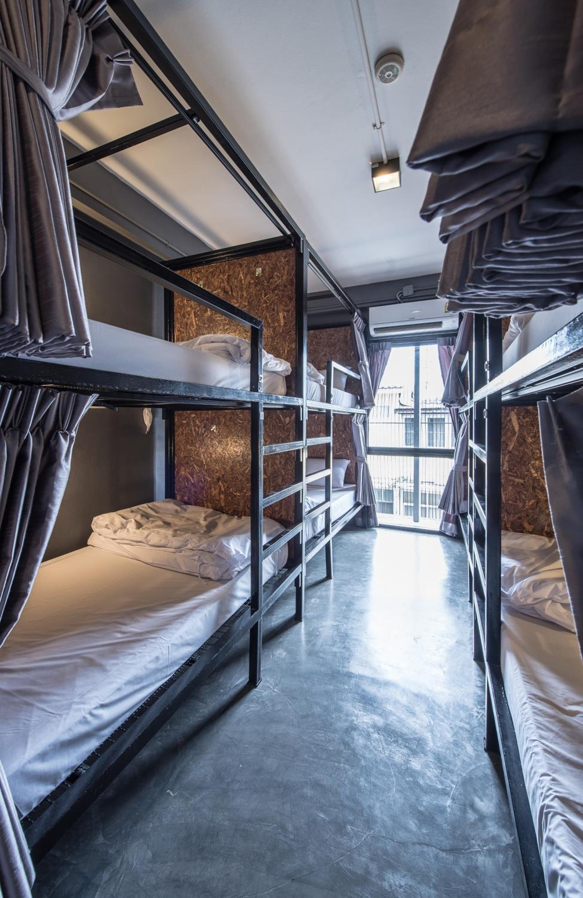 Bunk Bed in Mixed Dormitory Room photo 2