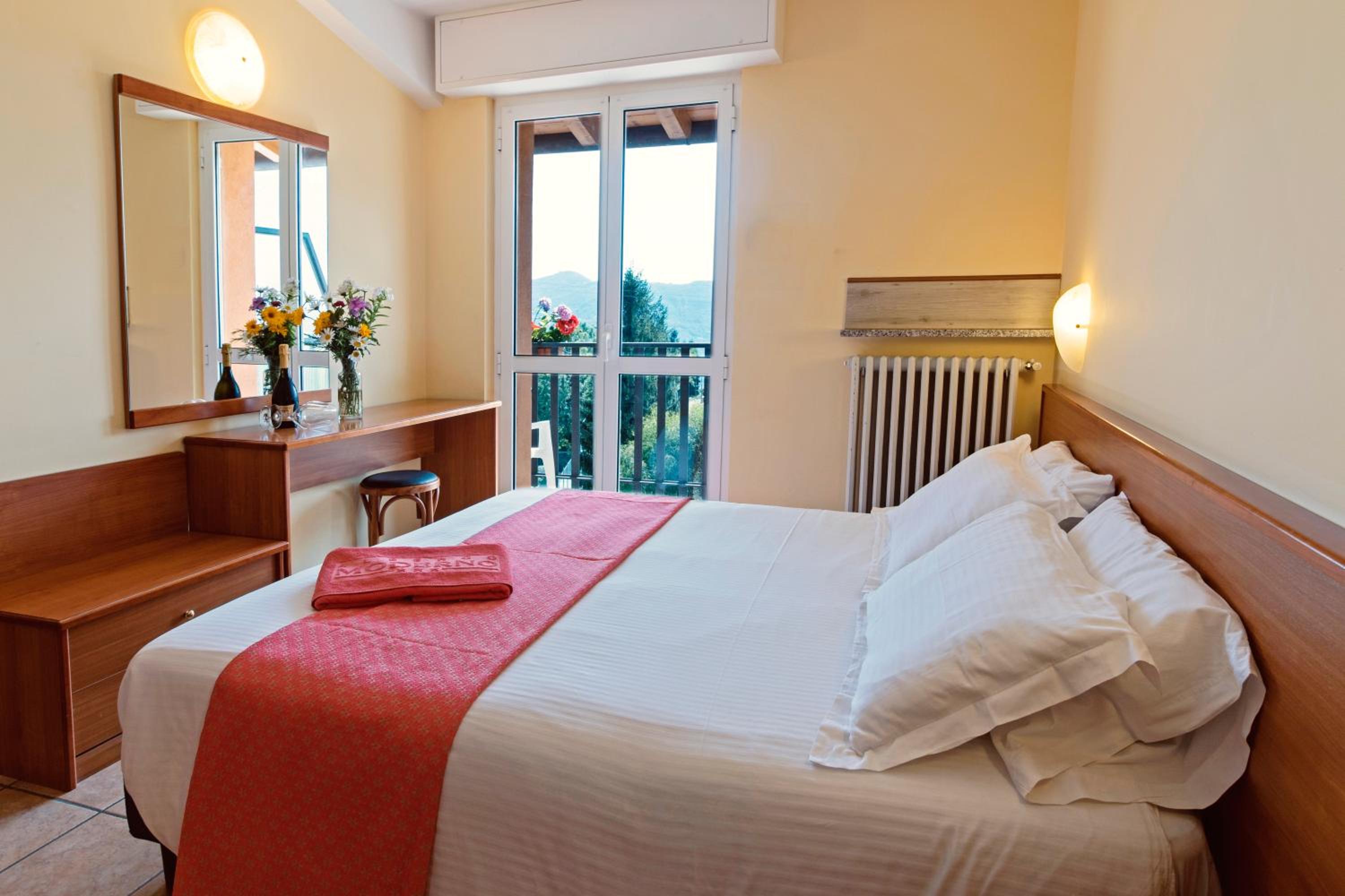Quadruple Room with Balcony photo 1