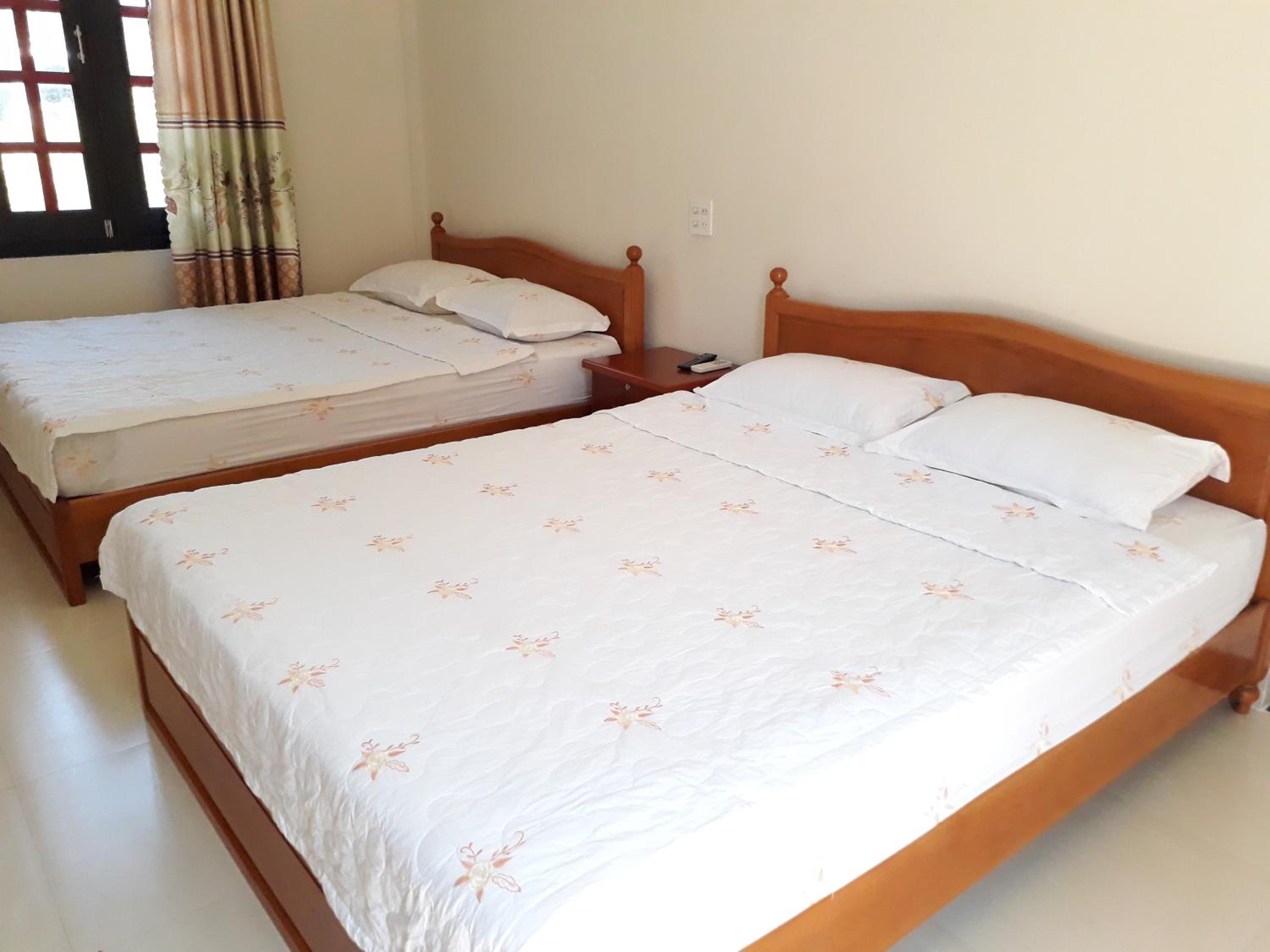 Deluxe Family Room - Photo 3