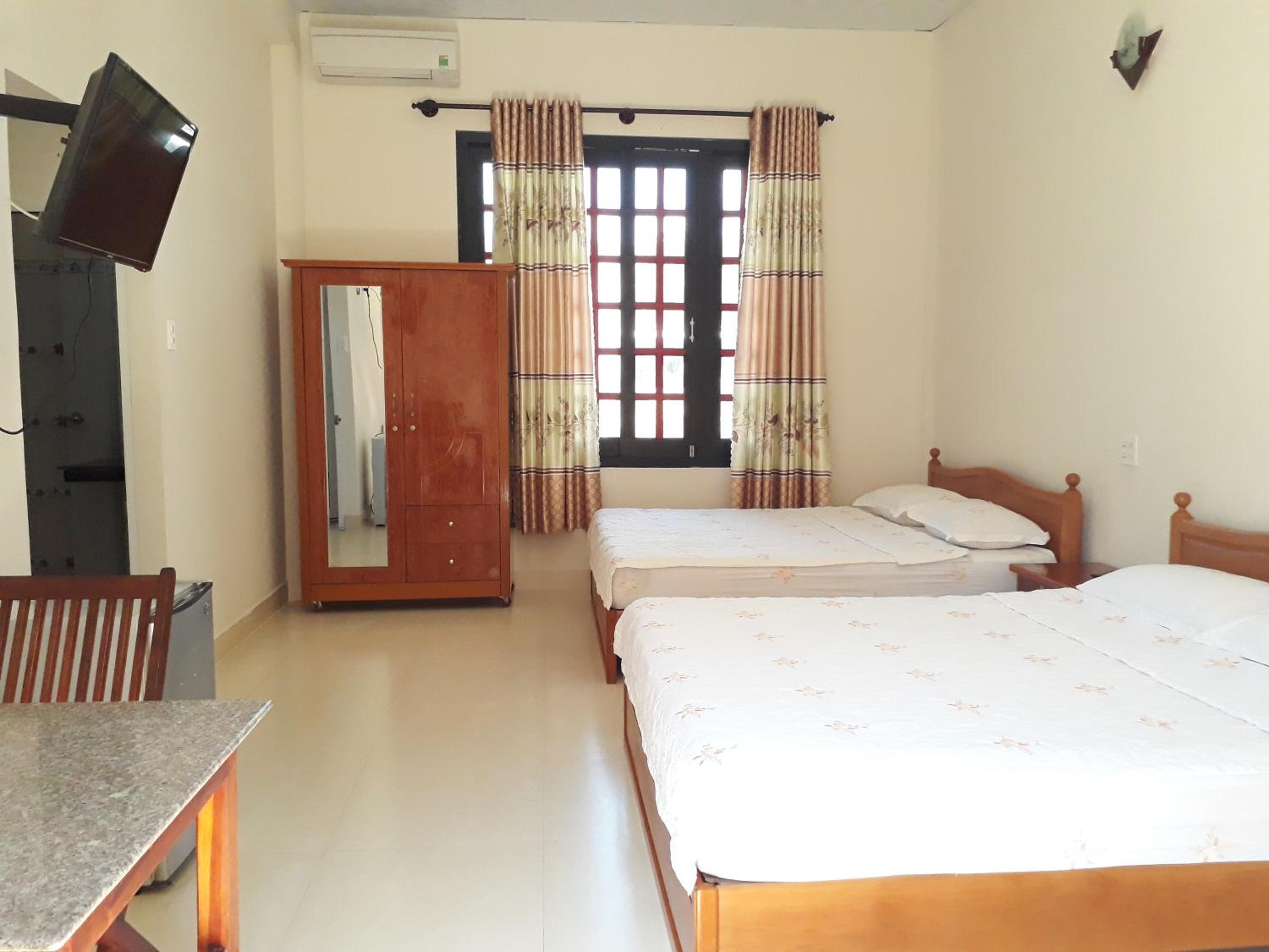 Deluxe Family Room - Photo 10