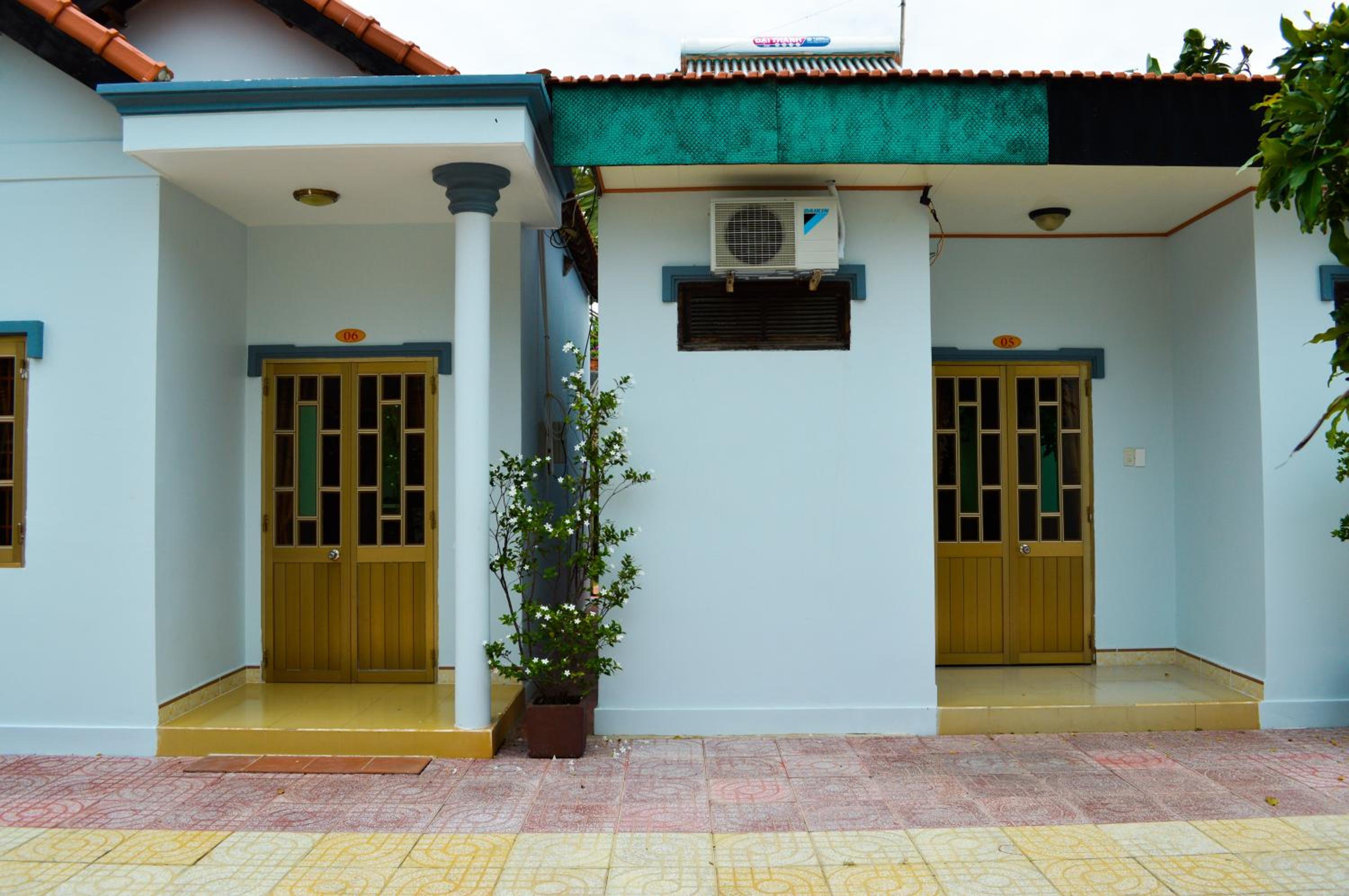 Budget Double Room - Photo 7