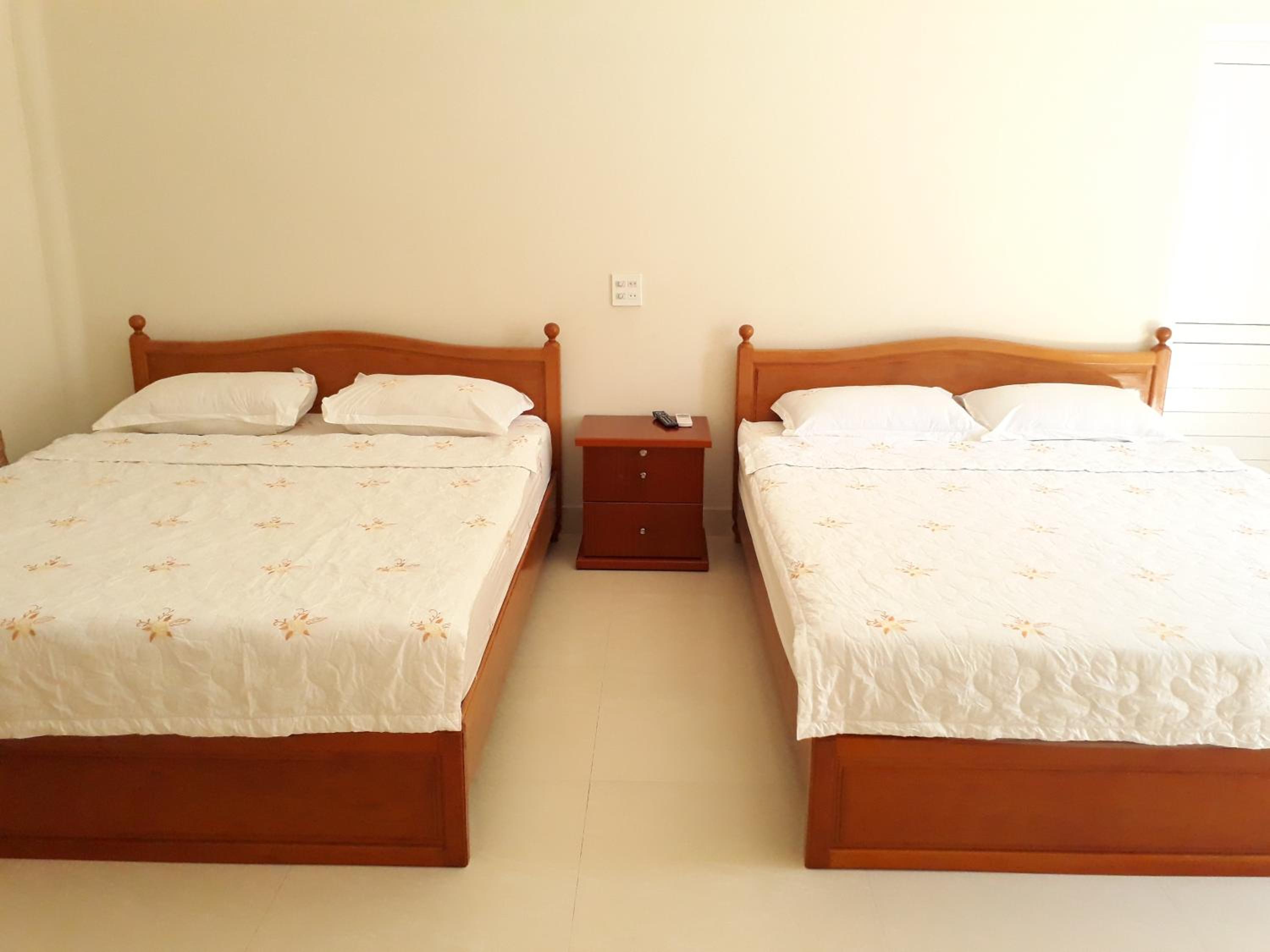 Deluxe Family Room - Photo 12