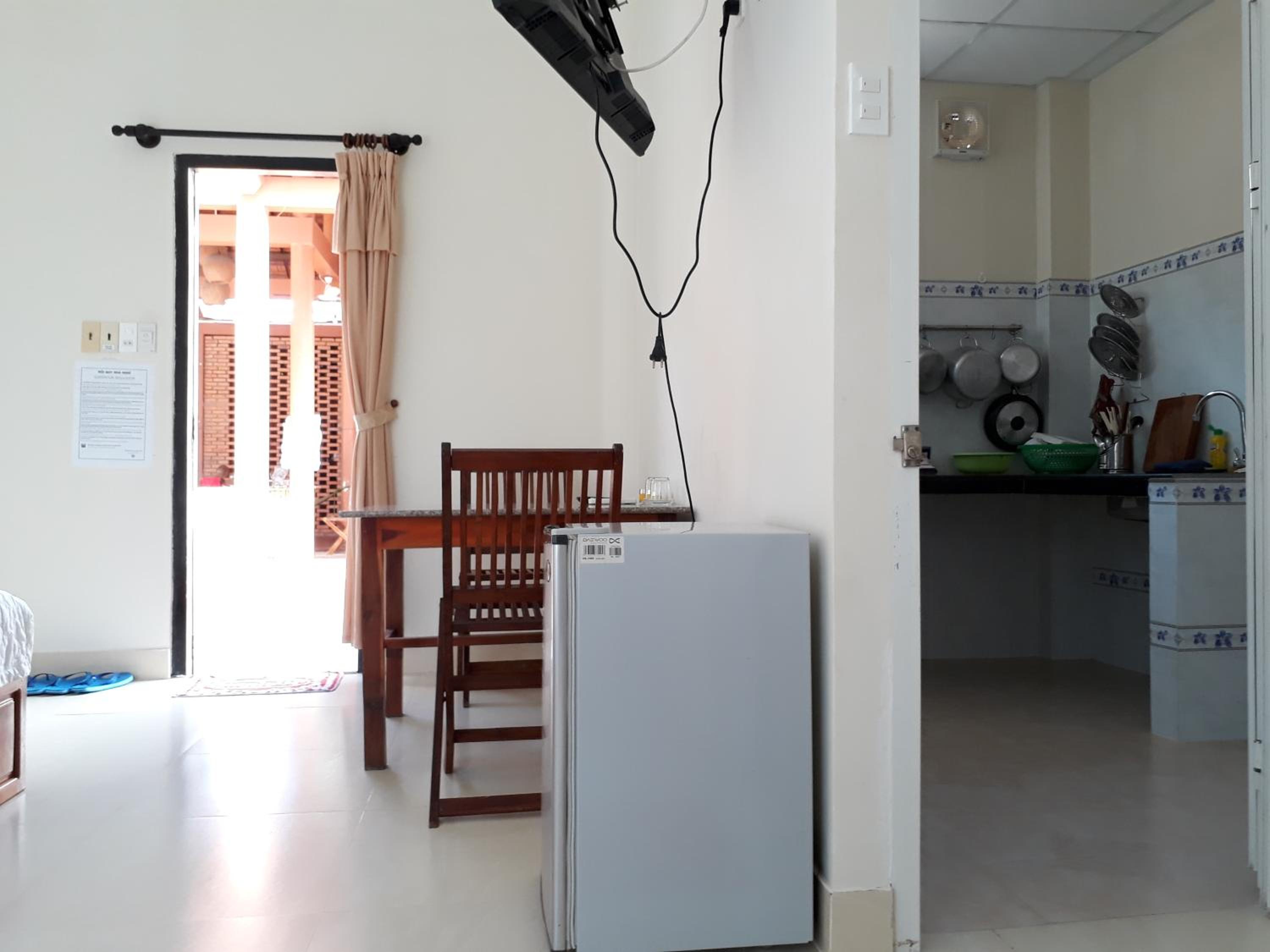 Deluxe Family Room - Photo 2