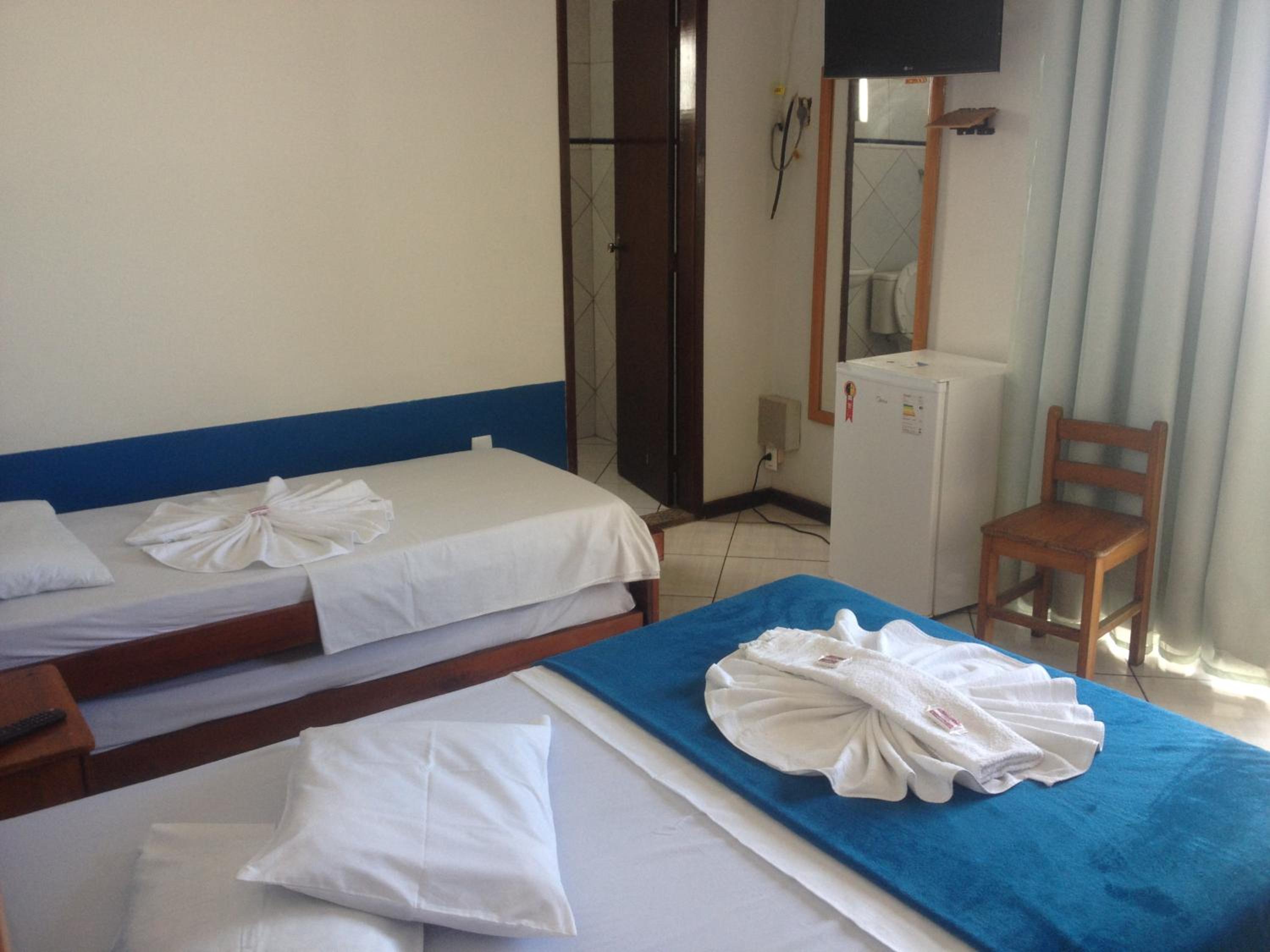 Standard Double Room with Side Sea View - Photo 5
