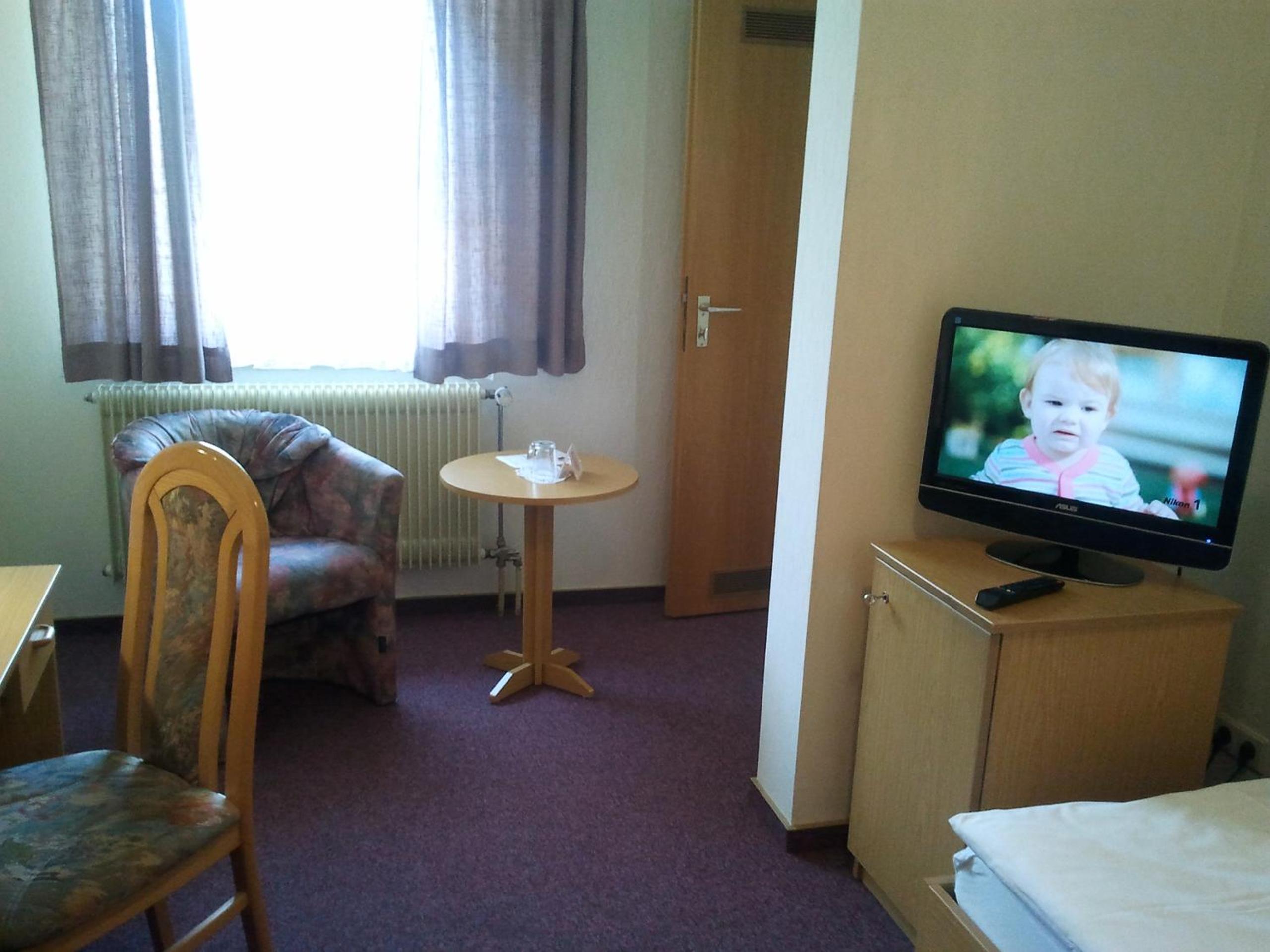 Single Room photo 3