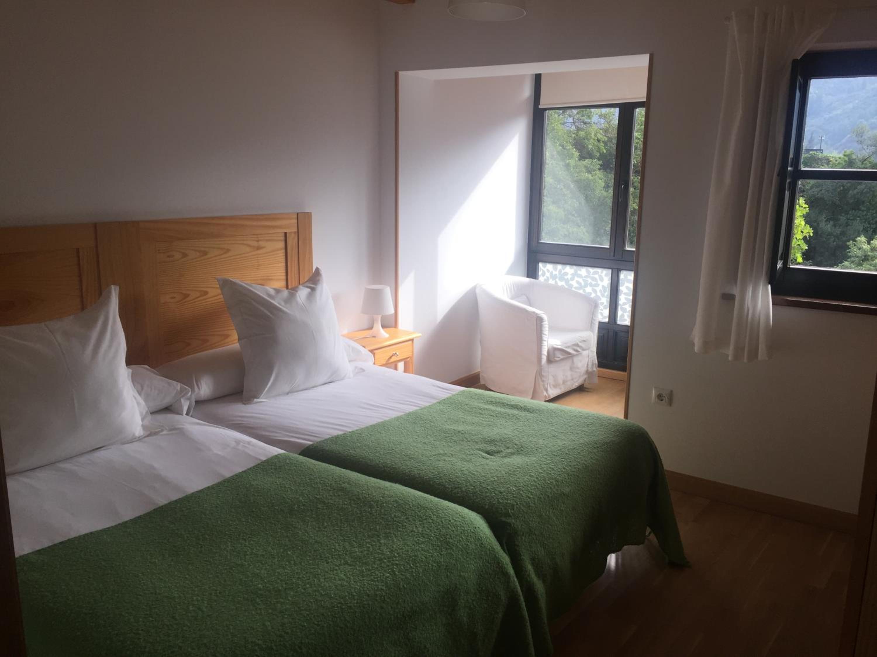 One-Bedroom Apartment with balcony ( El Corredor )