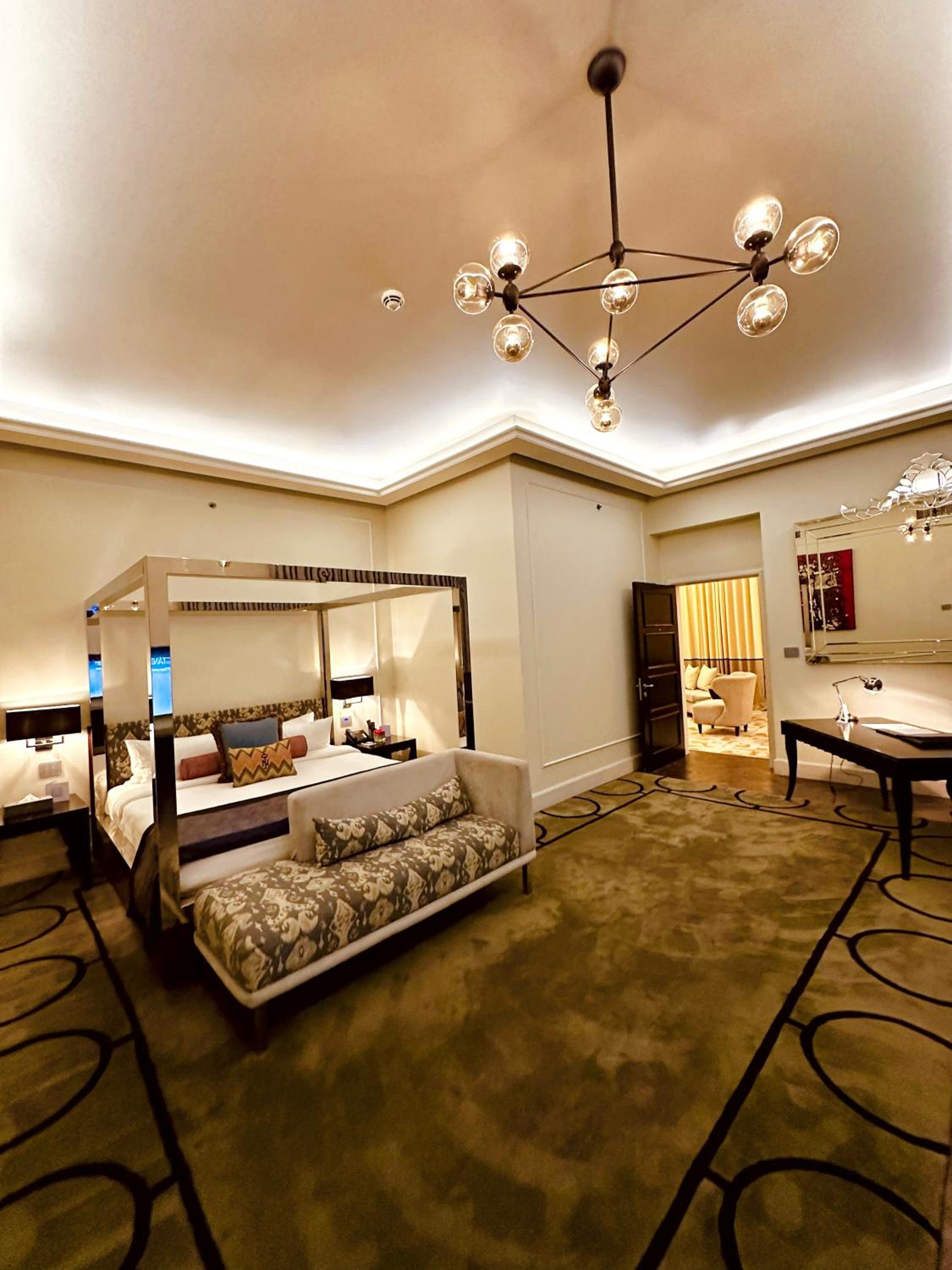 Presidential Suite, photo 6