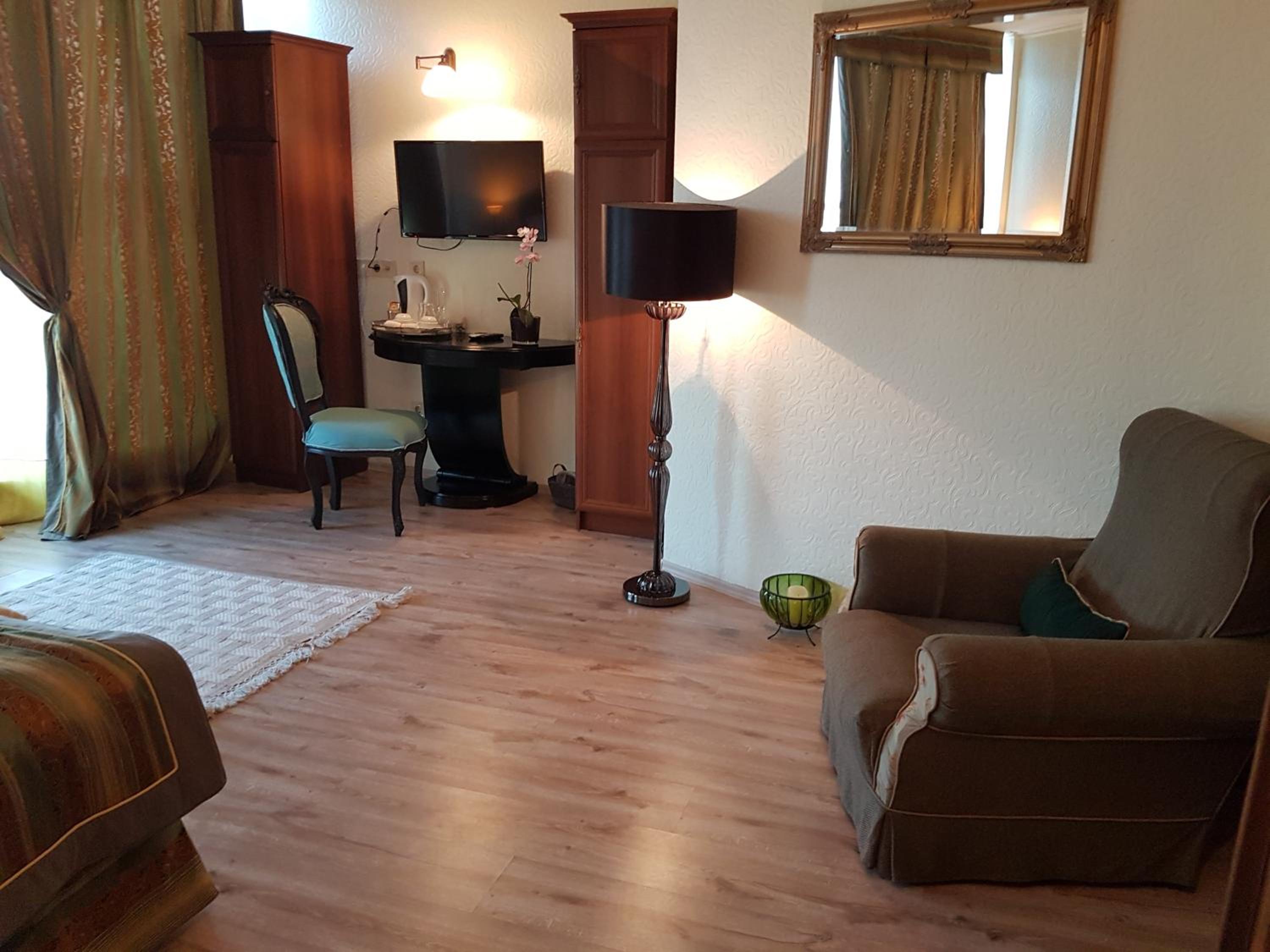 Deluxe Twin Room photo 3
