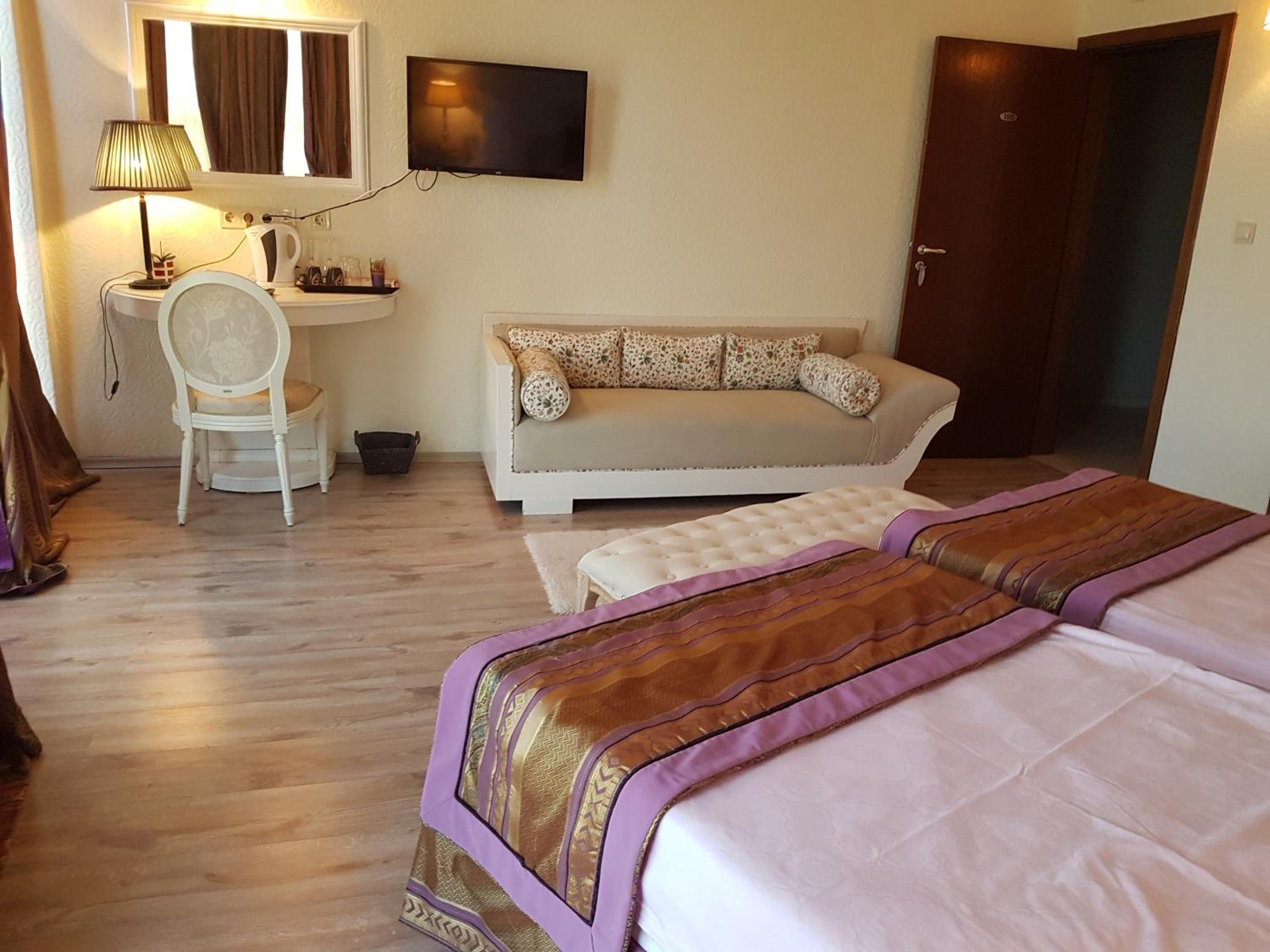 Deluxe Twin Room photo 1