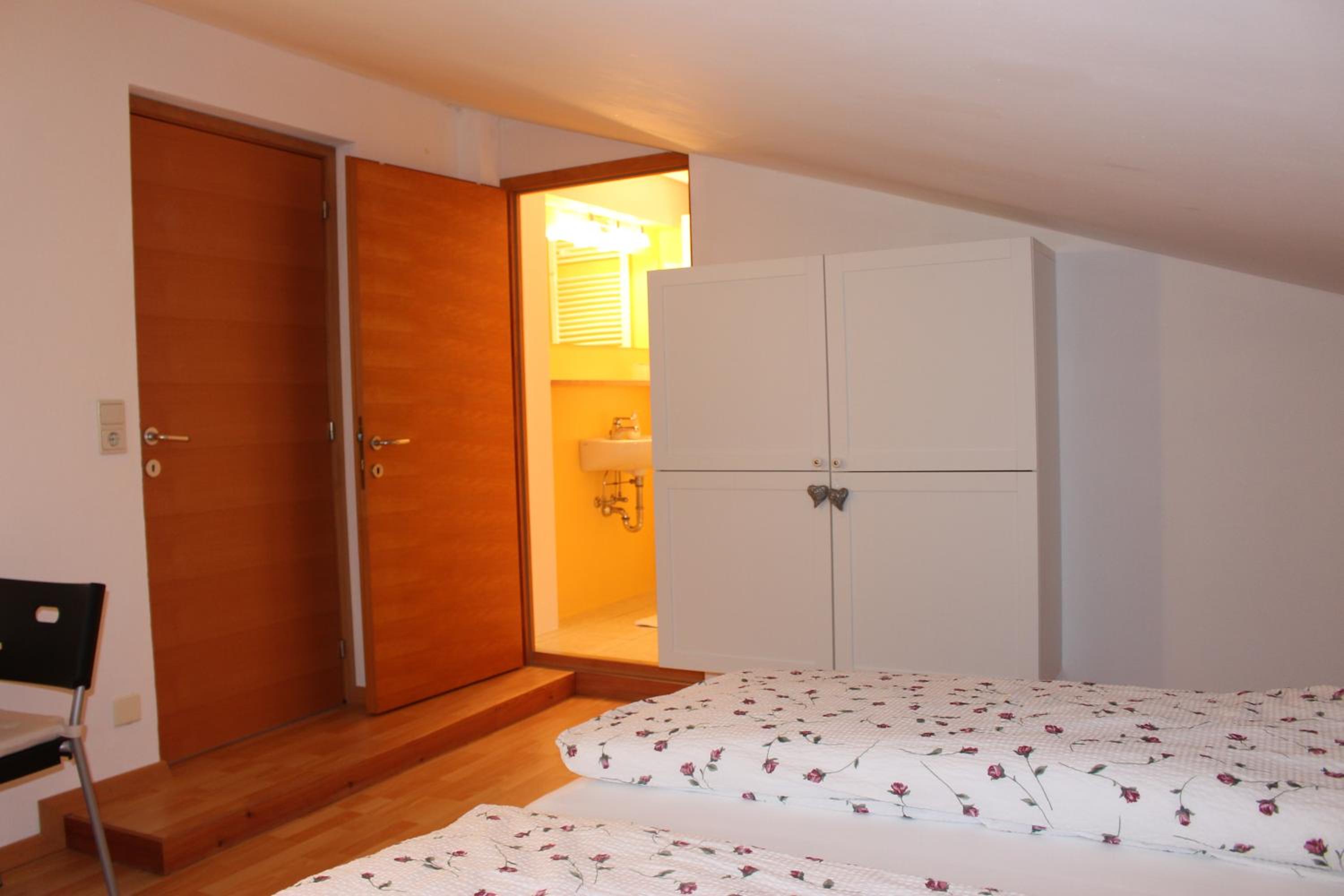 Double Room with Private Bathroom photo 1