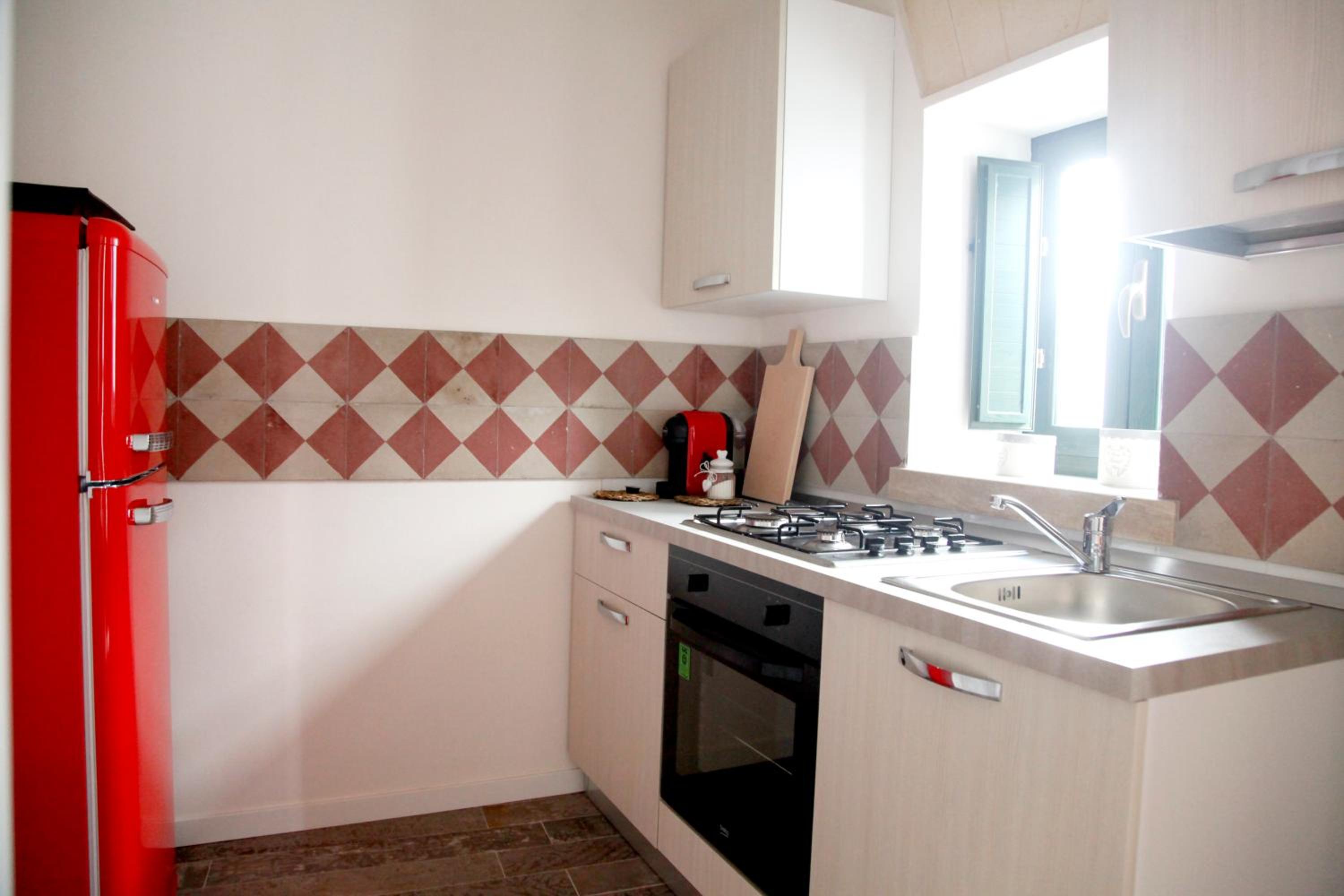 Double Room - Photo 7