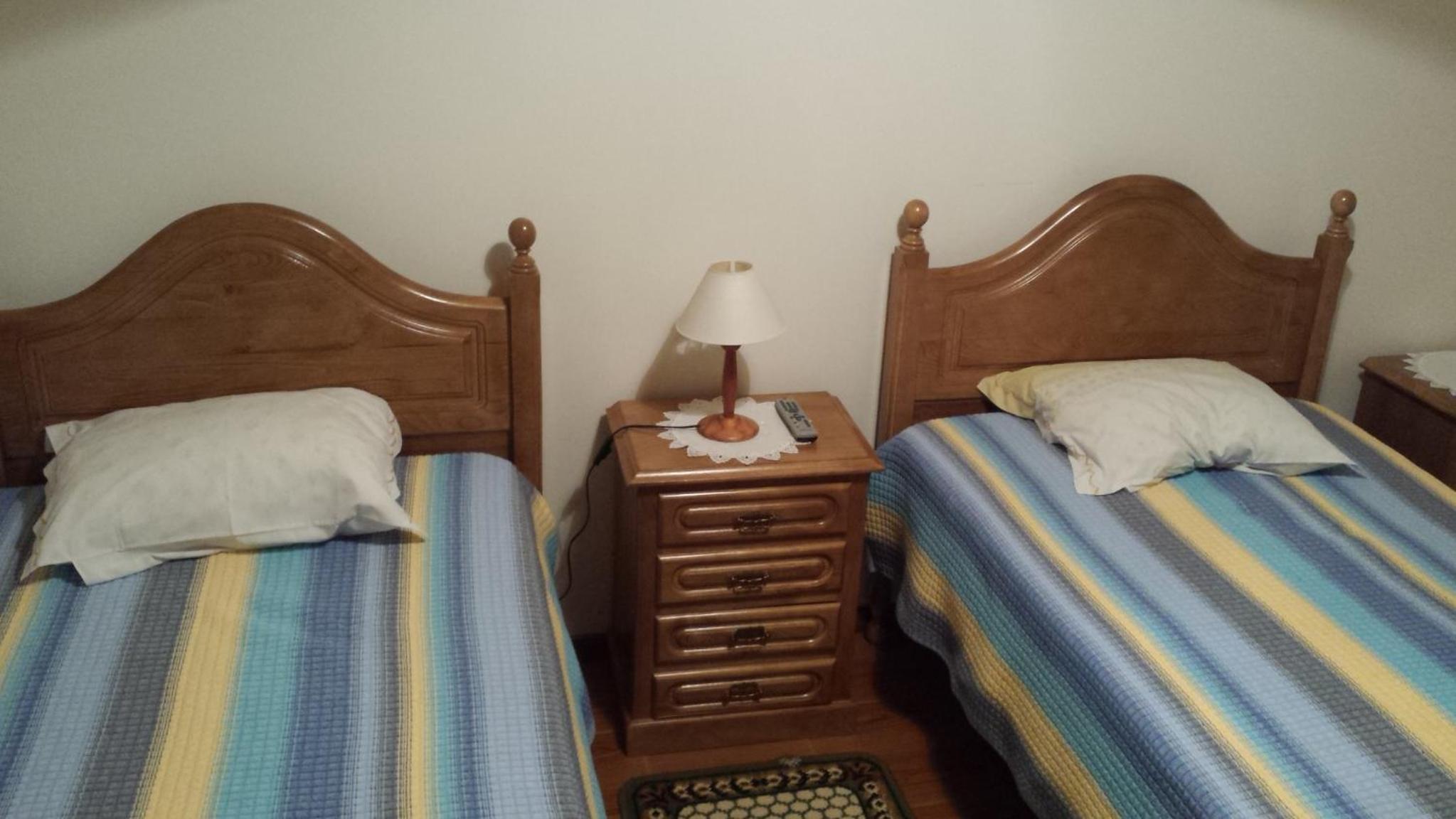 Double Room with Private Bathroom - Photo 4