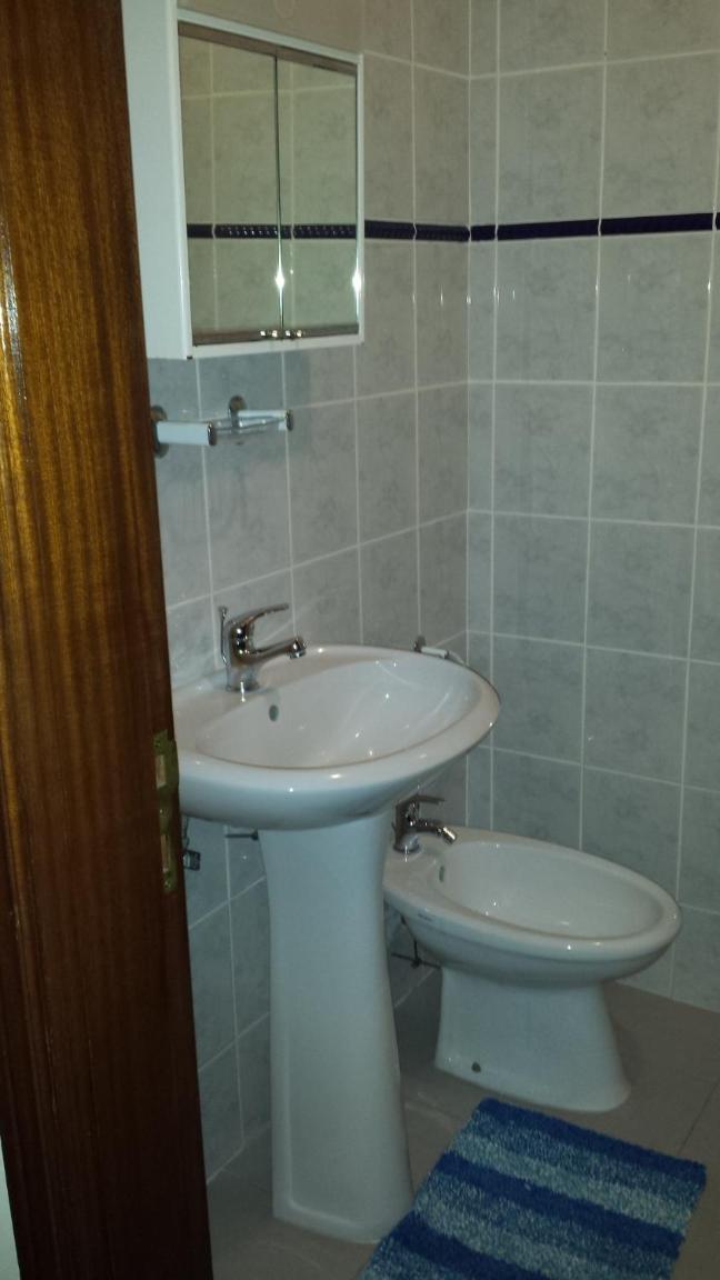 Double Room with Private Bathroom - Photo 3