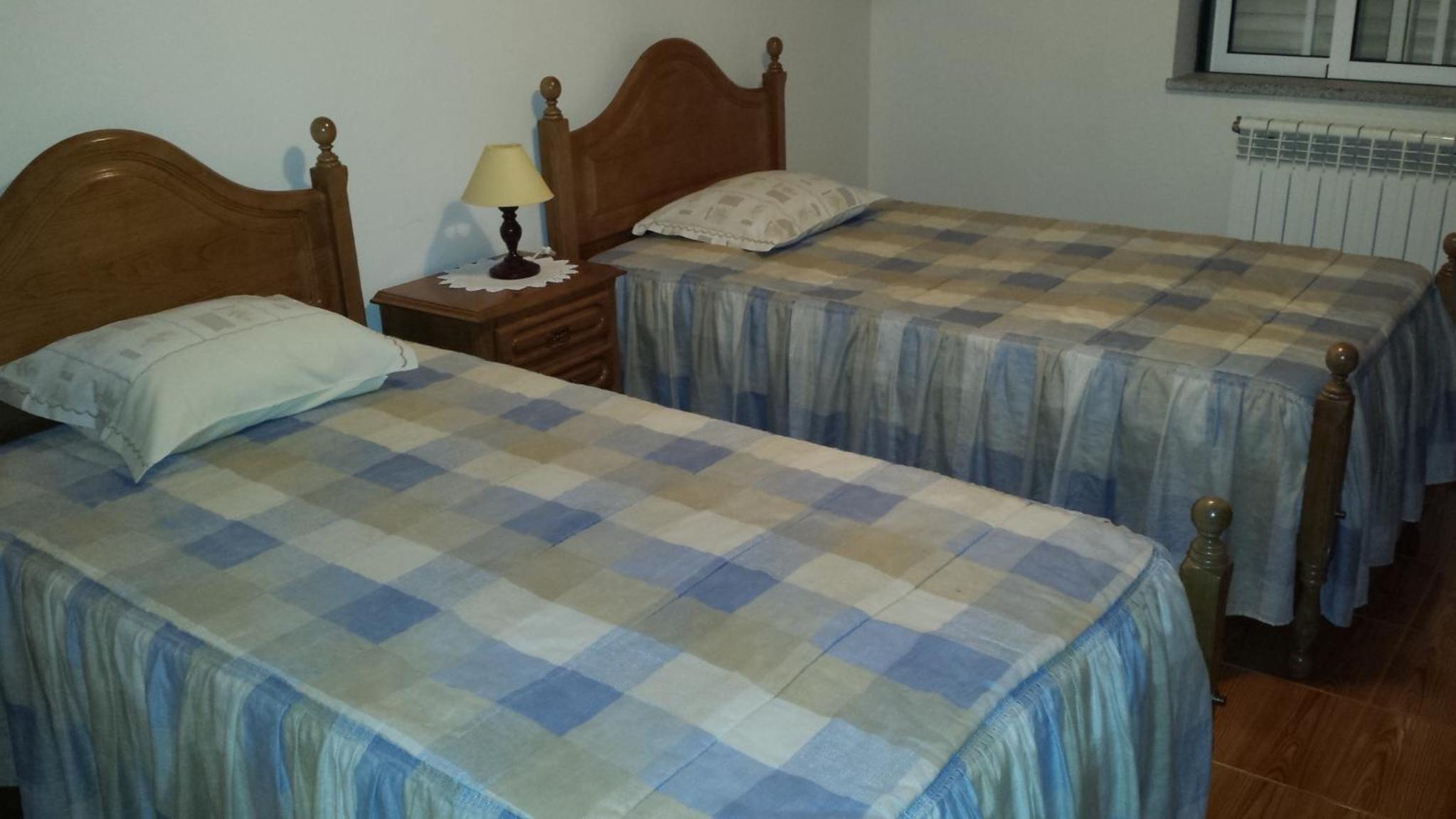 Double Room with Private Bathroom - Photo 19