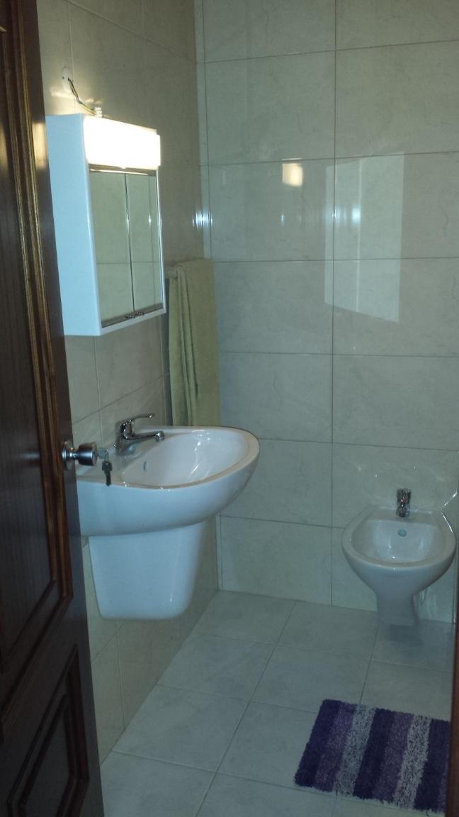 Double Room with Private Bathroom - Photo 15