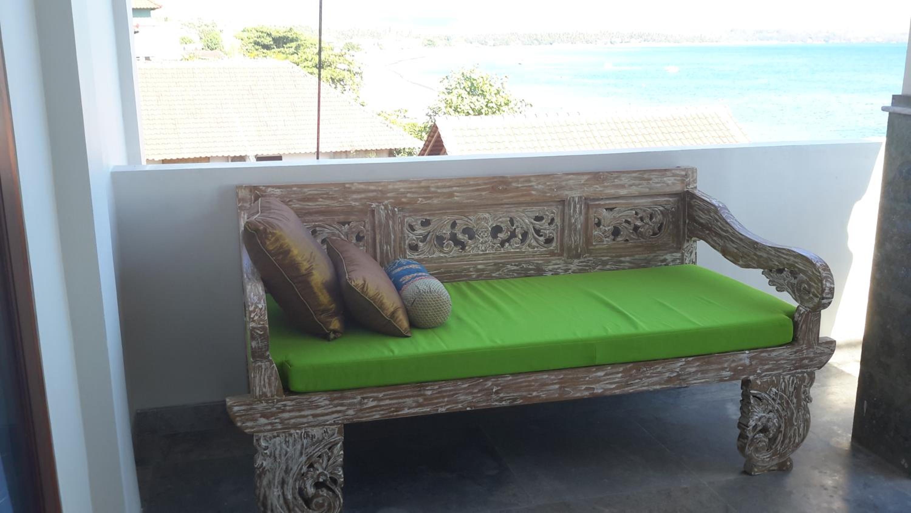 Deluxe Double Room with Balcony and Ocean View - Photo 7