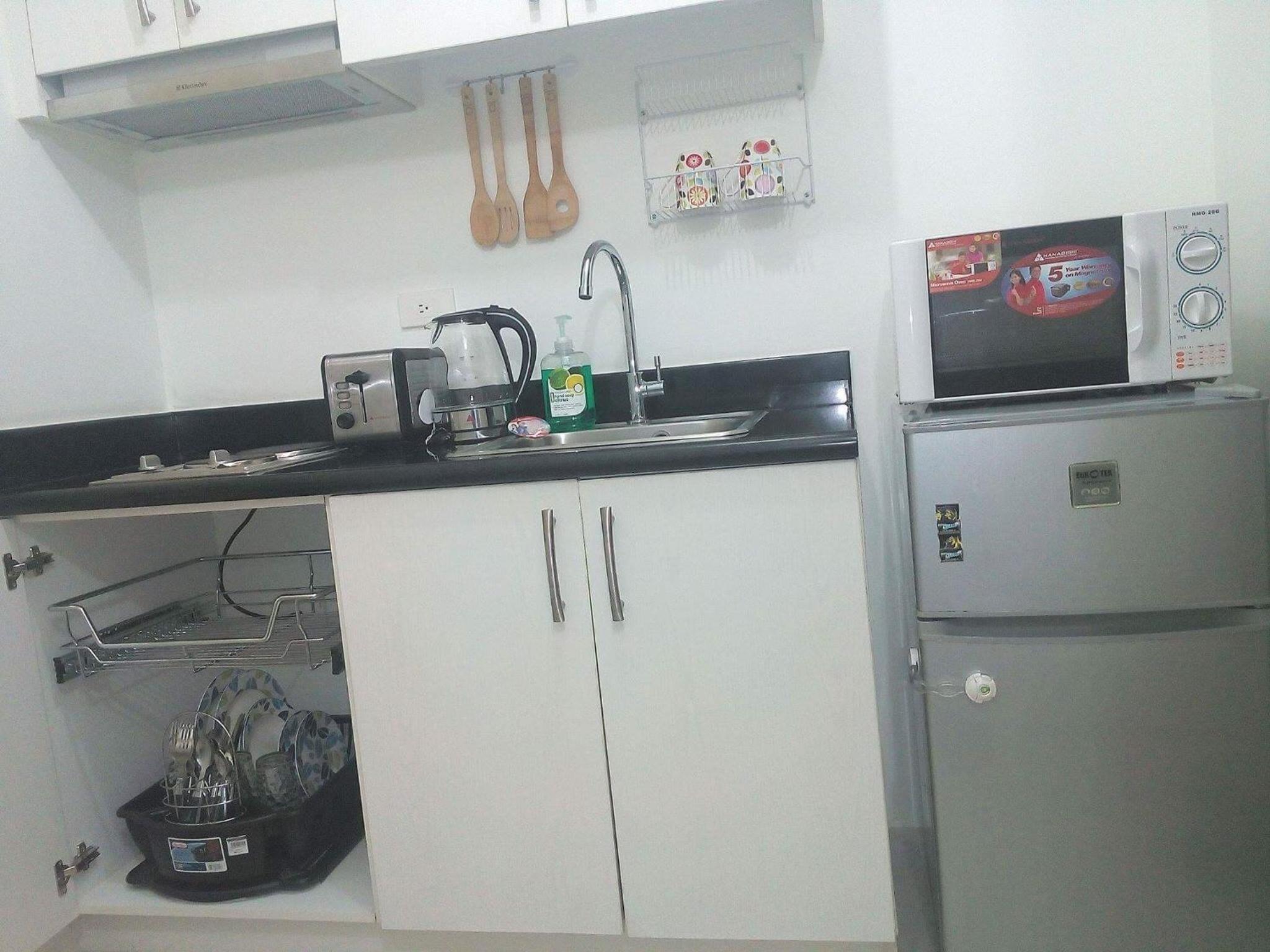 Apartment with Balcony - Photo 10