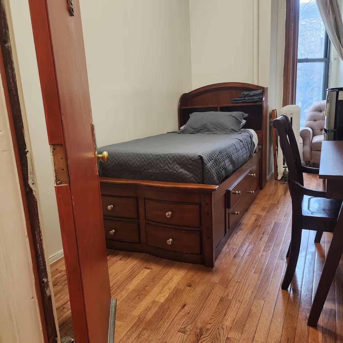 Single Room with Shared Shower and Toilet