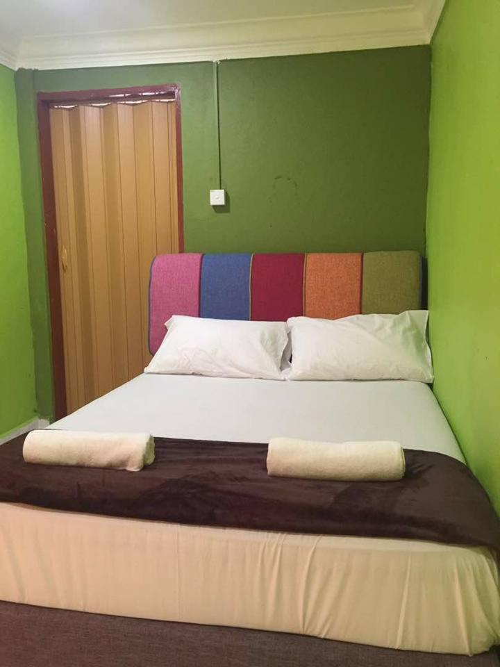 Budget Double Room photo 2