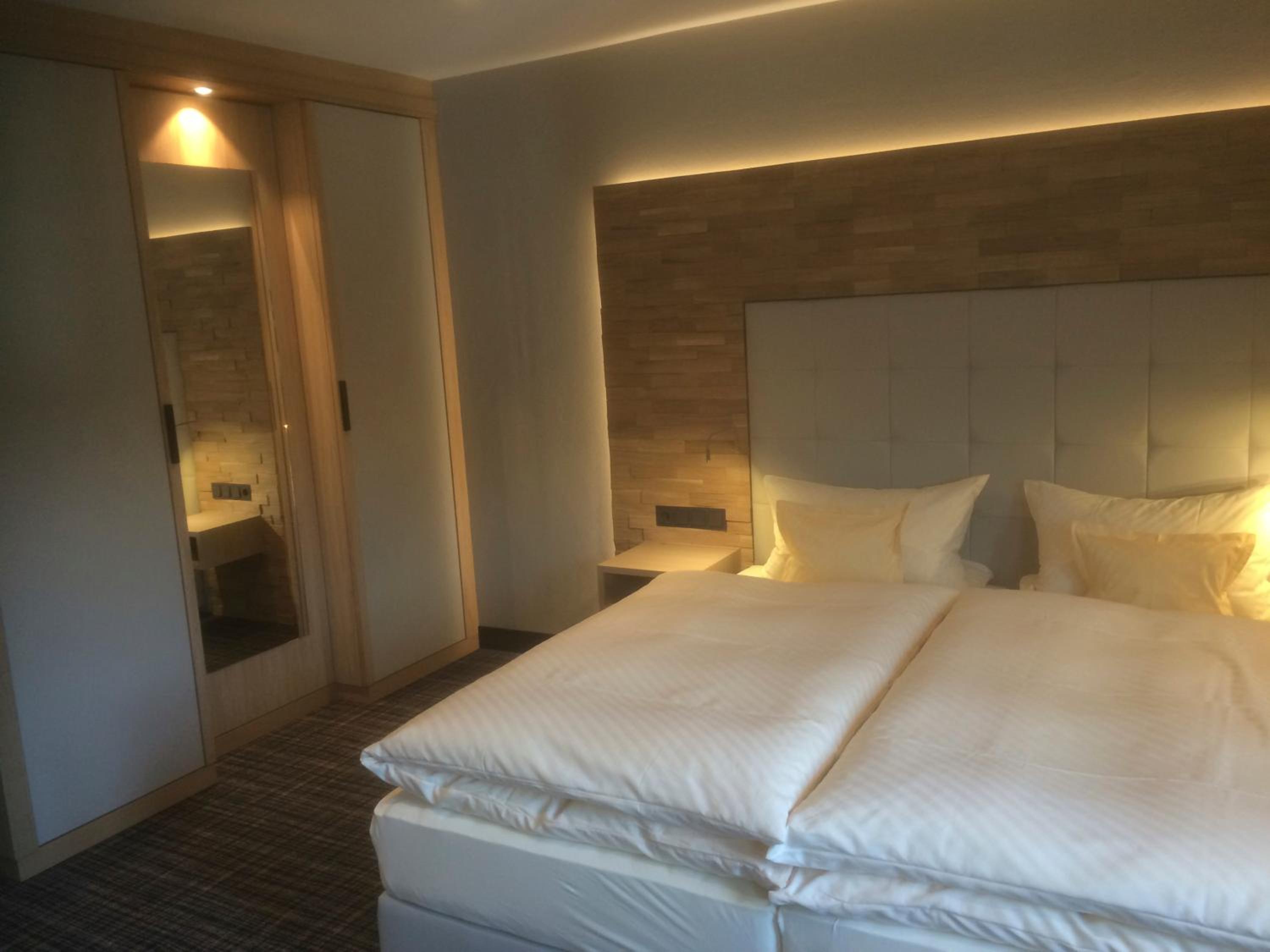 Deluxe Double Room - Photo 4