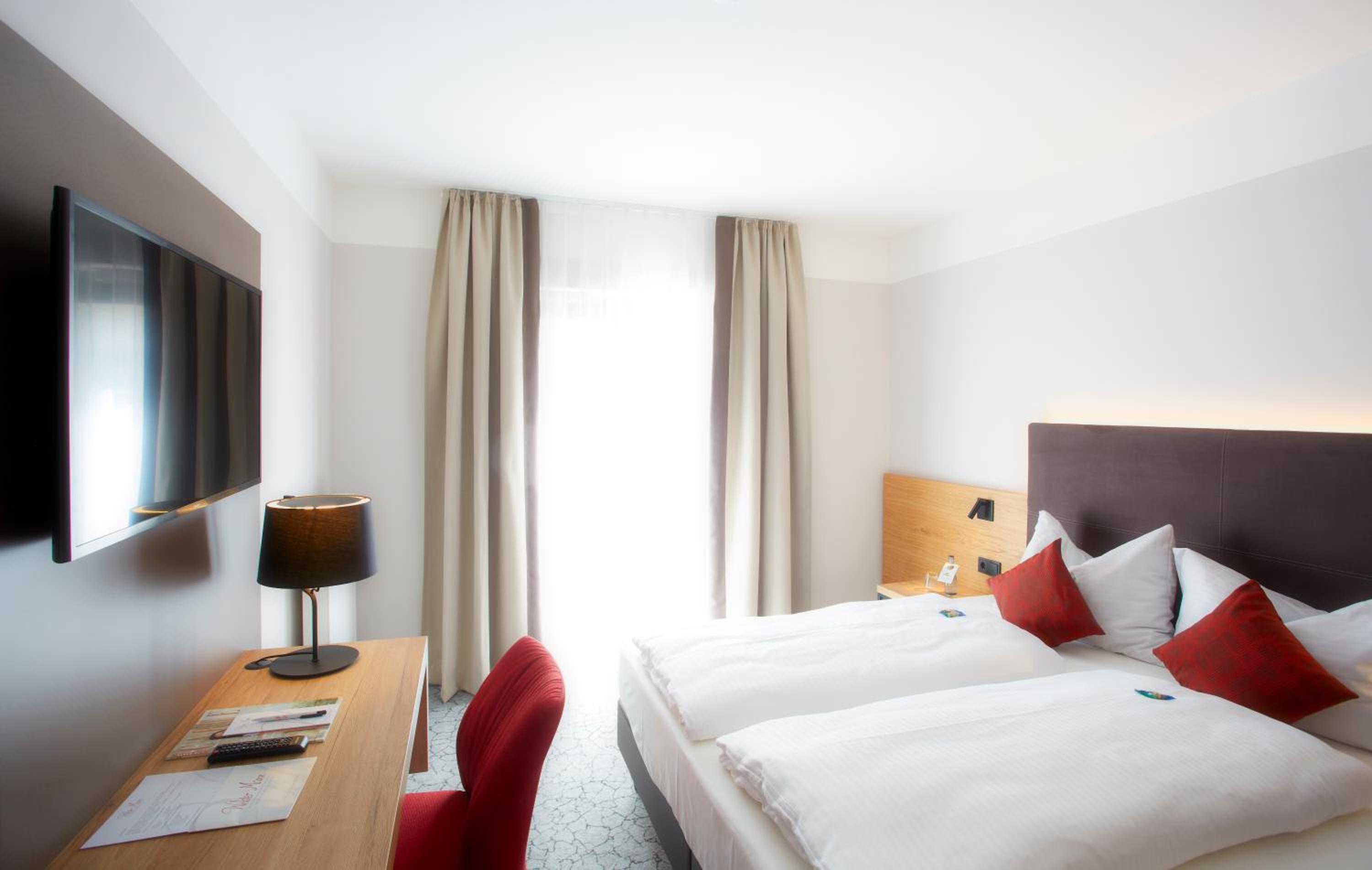 Deluxe Double Room photo 2