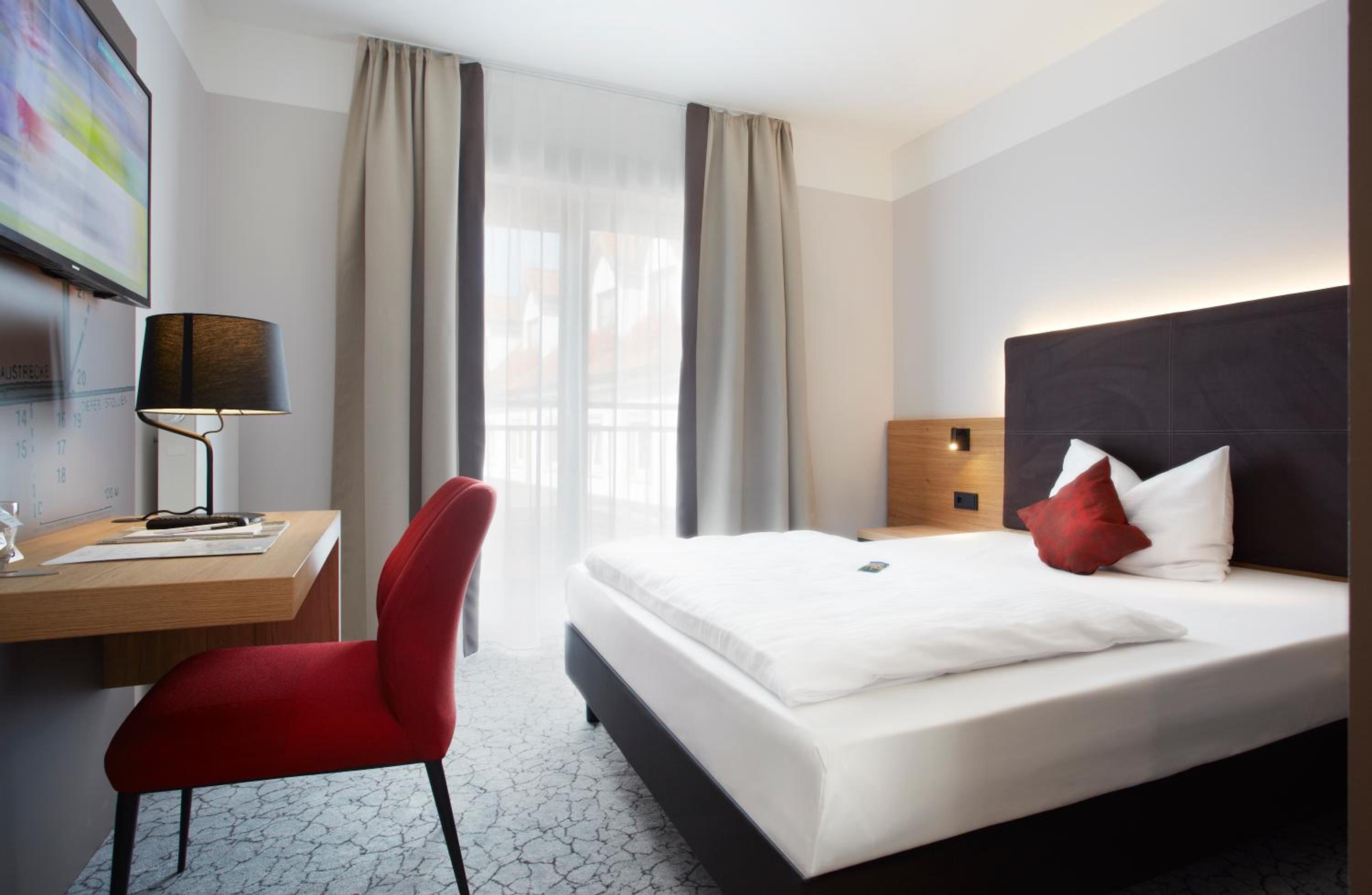 Deluxe Single Room
