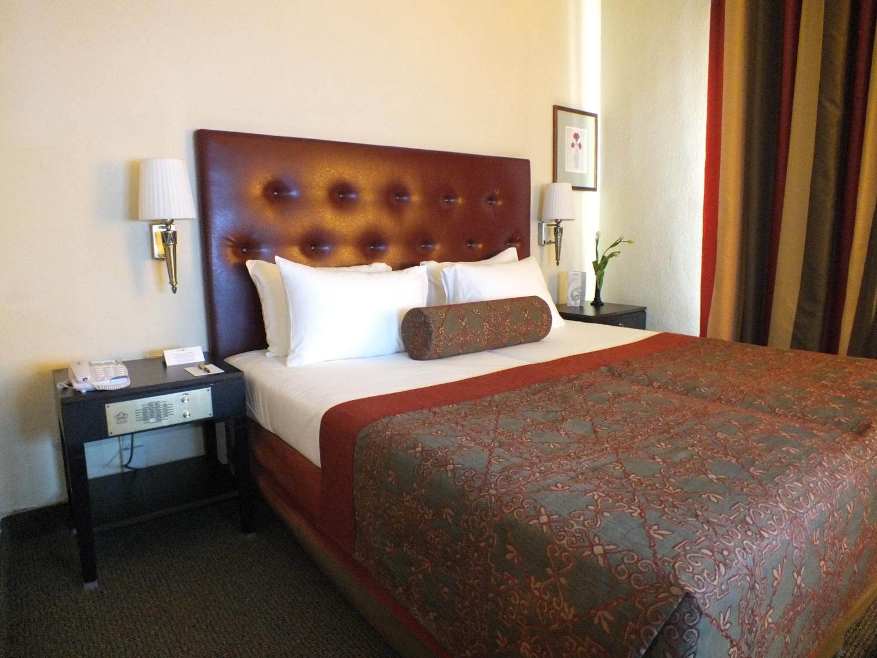 Classic Twin Room with Balcony - Photo 5