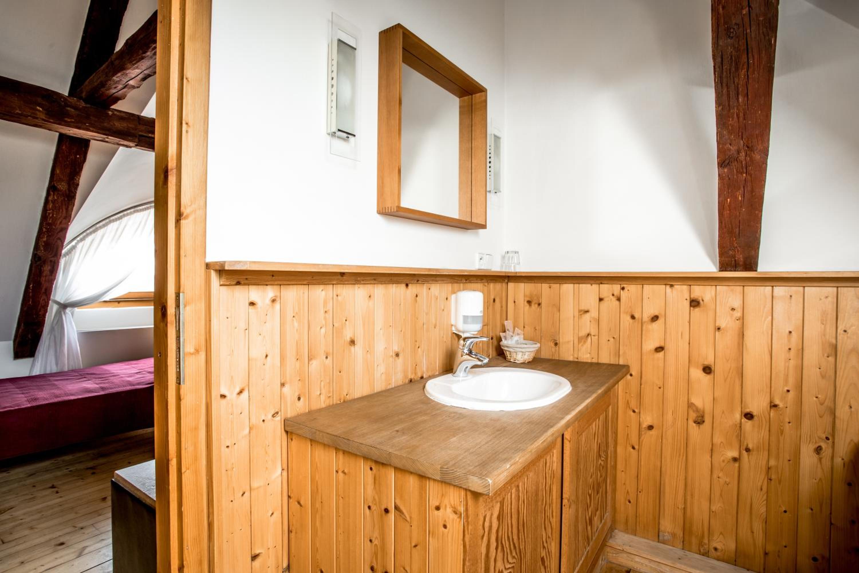 Superior Double Room - Photo 16